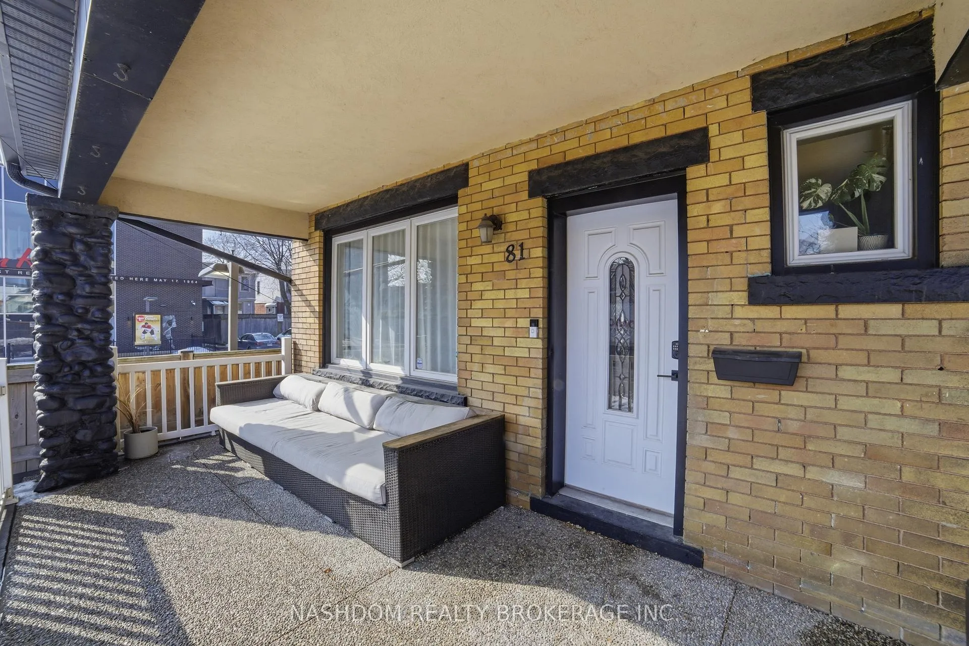 Photo 3 of 81 Ottawa Street N, Hamilton, Crown Point — HOMEH