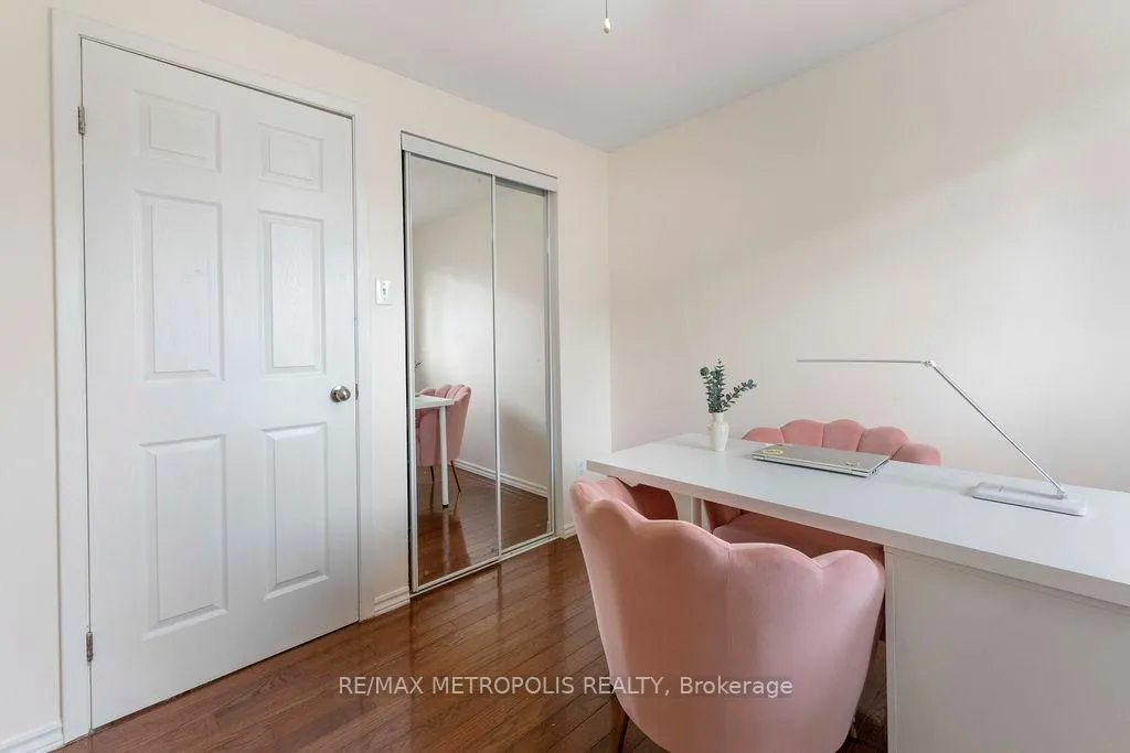 Photo 18 of 295 Fleetwood Crescent, Brampton, Southgate — HOMEH