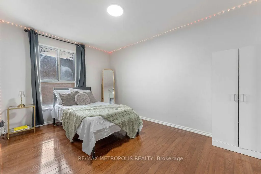 Photo 21 of 295 Fleetwood Crescent, Brampton, Southgate — HOMEH