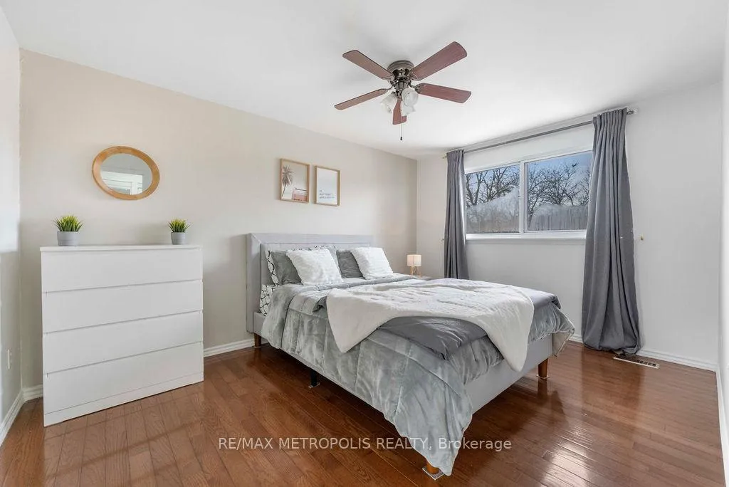Photo 22 of 295 Fleetwood Crescent, Brampton, Southgate — HOMEH