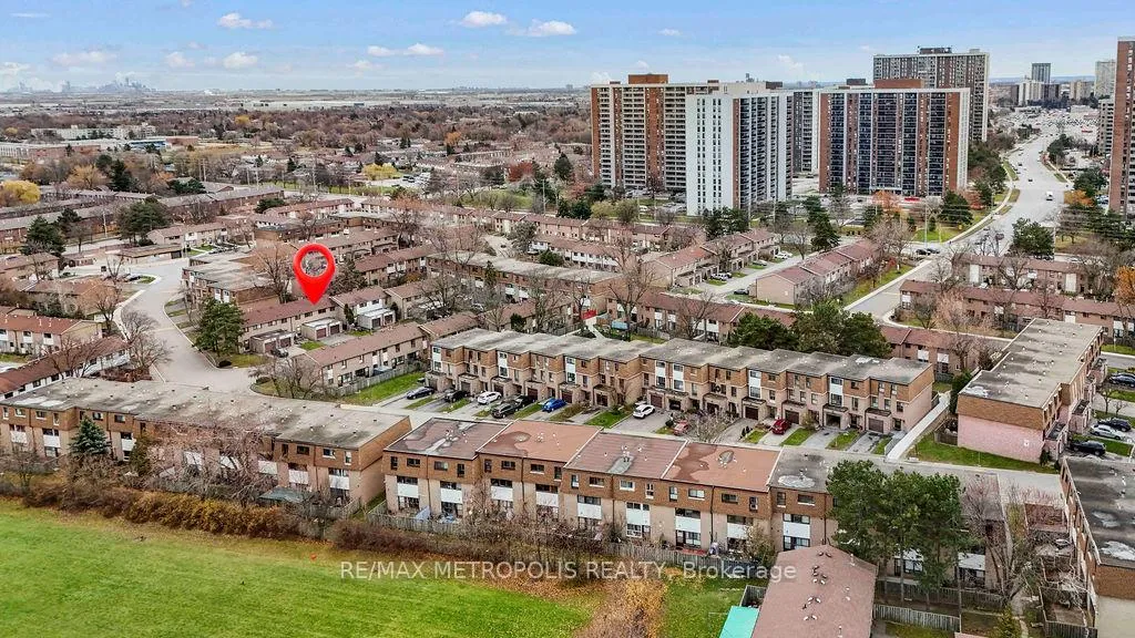 Photo 44 of 295 Fleetwood Crescent, Brampton, Southgate — HOMEH