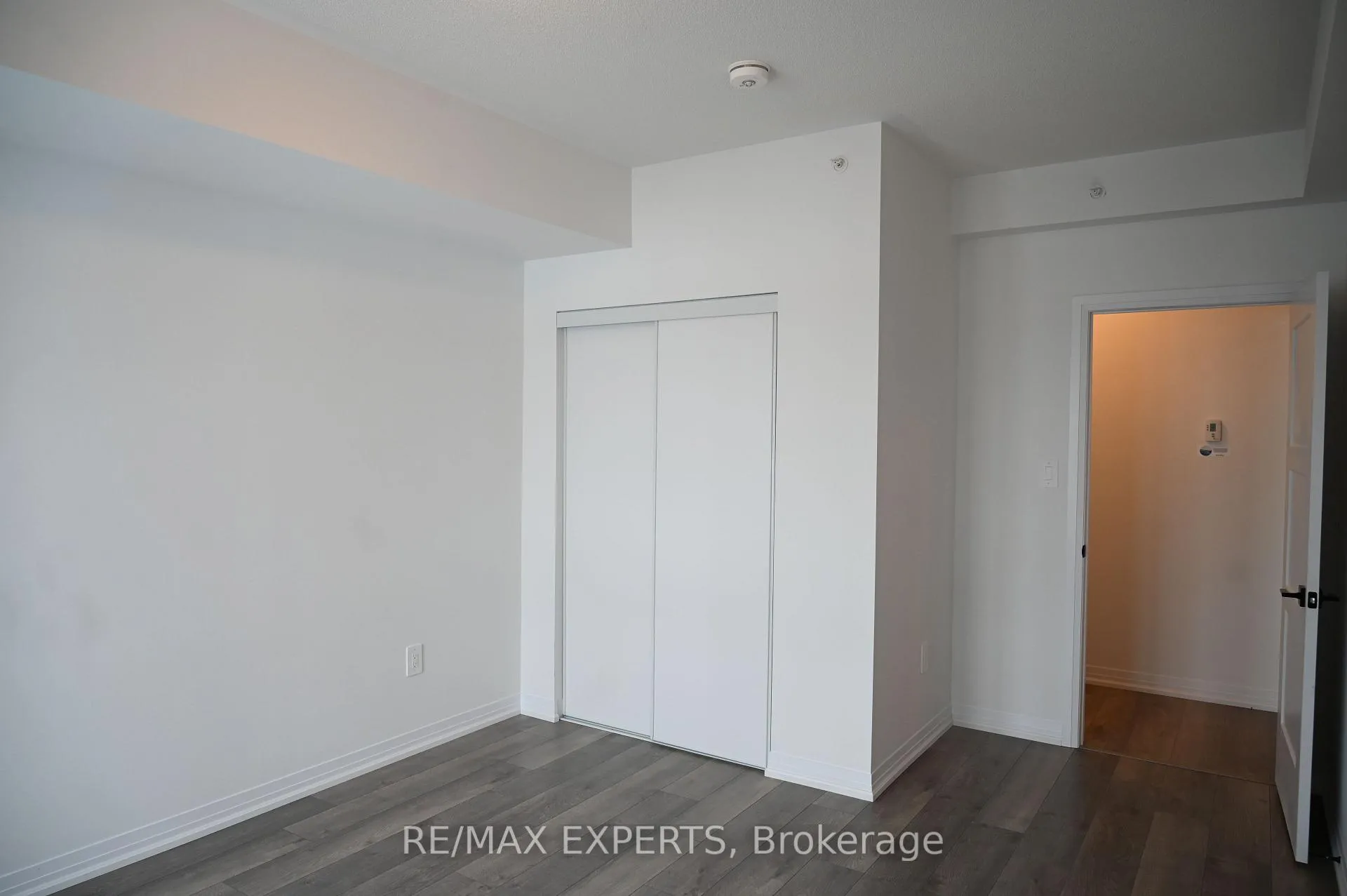 Photo 6 of Unit 115, 15 Kneeshaw Drive, Barrie, Rural Barrie Southeast — HOMEH