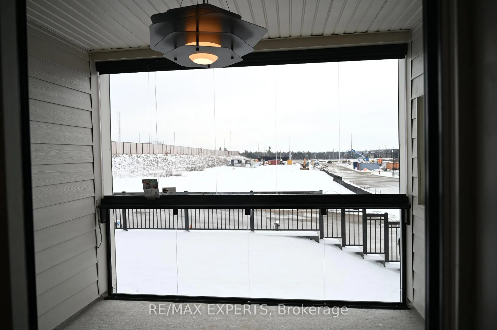 Photo 7 of Unit 115, 15 Kneeshaw Drive, Barrie, Rural Barrie Southeast — HOMEH