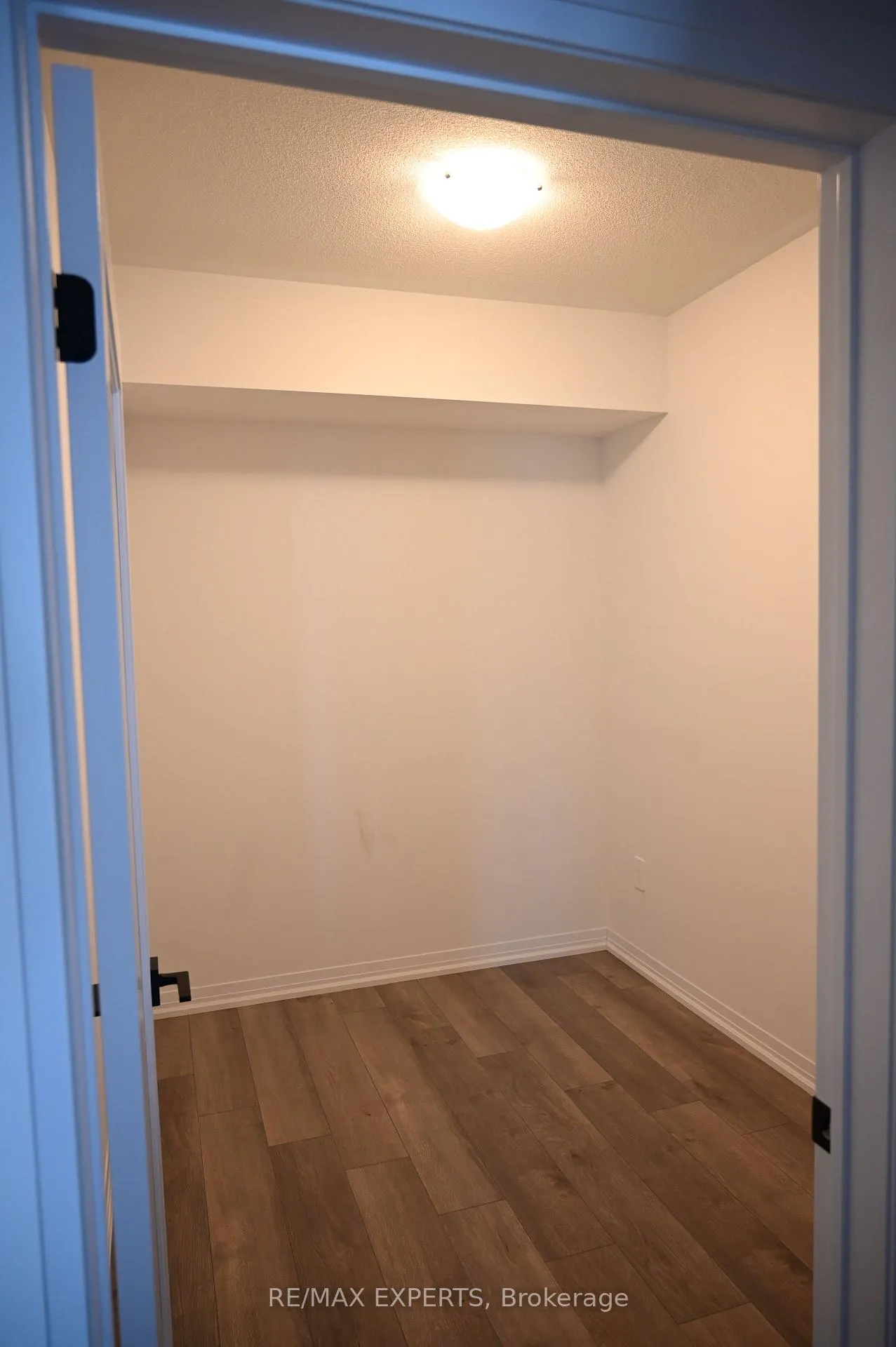 Photo 12 of Unit 115, 15 Kneeshaw Drive, Barrie, Rural Barrie Southeast — HOMEH