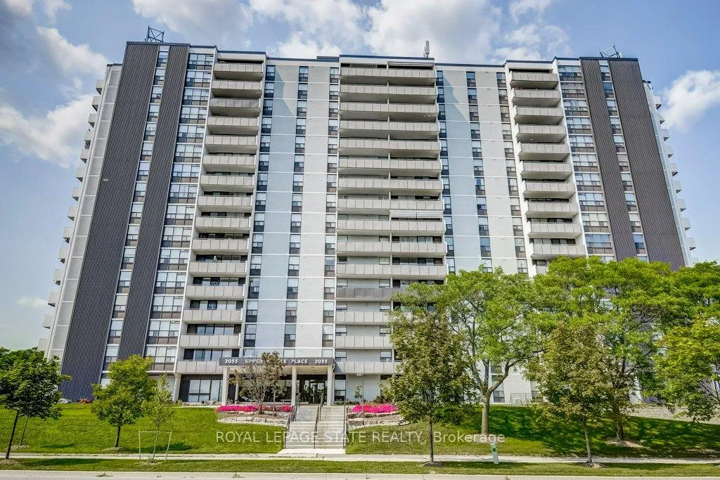 Front of Unit 205, 2055 Upper Middle Road