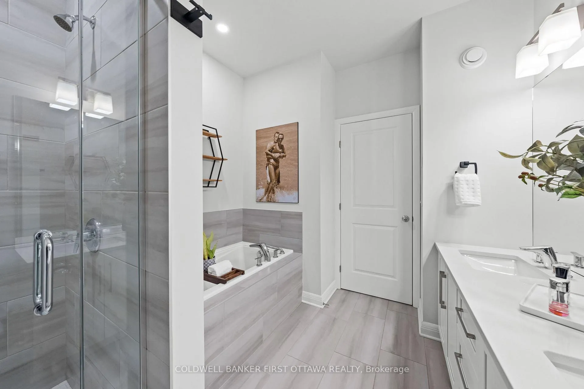 Photo 17 of 54 Stanhope Court, Ottawa, Barrhaven - Stonebridge — HOMEH