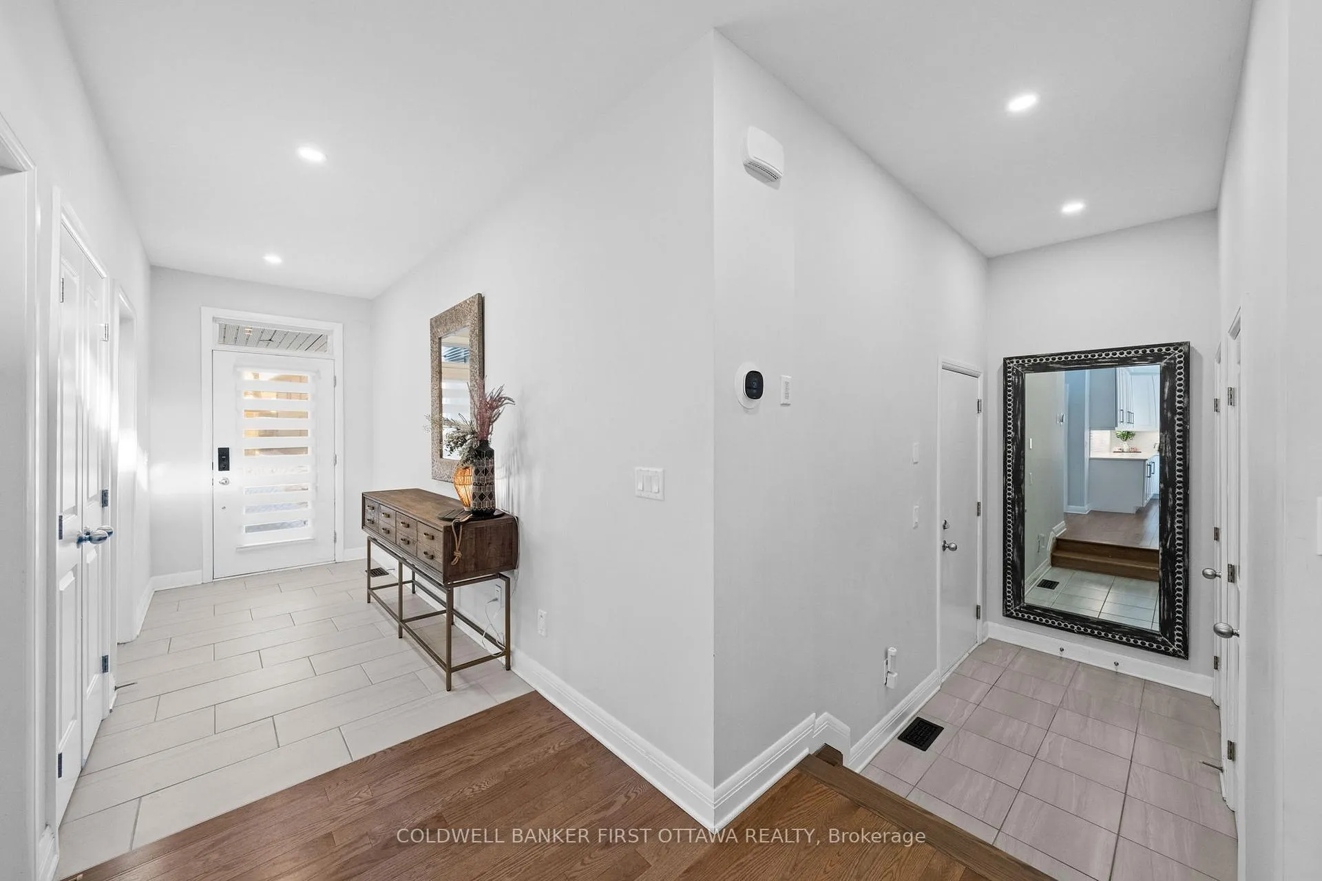 Photo 18 of 54 Stanhope Court, Ottawa, Barrhaven - Stonebridge — HOMEH