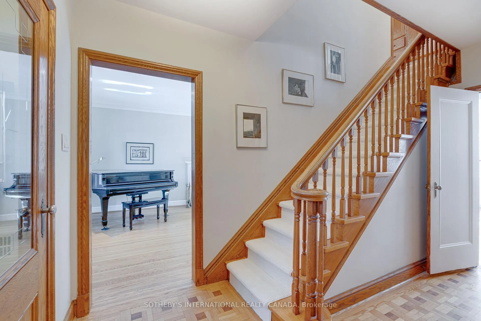 Photo 5 of 90 Coldstream Avenue, Toronto, Lawrence Park South — HOMEH