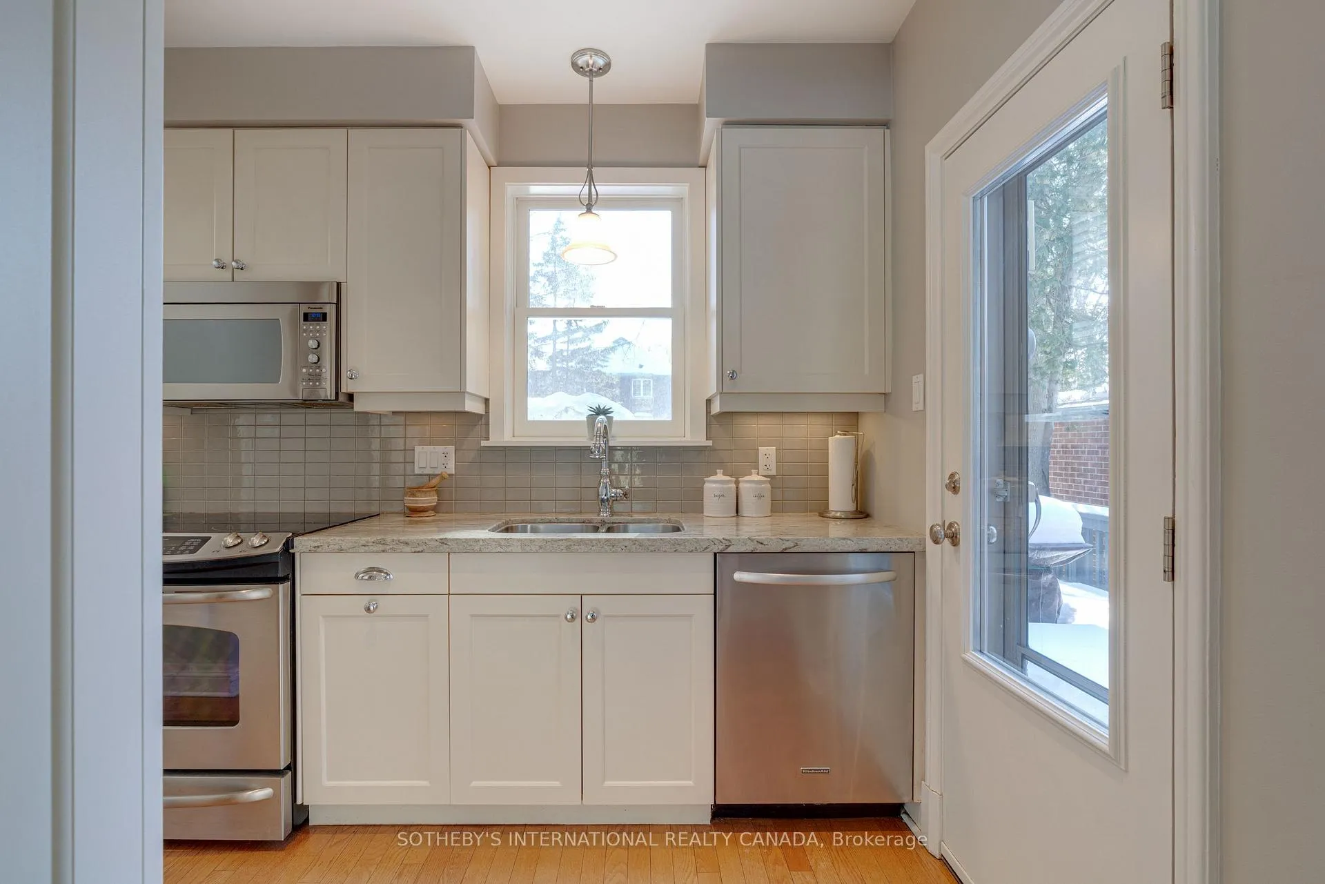 Photo 15 of 90 Coldstream Avenue, Toronto, Lawrence Park South — HOMEH