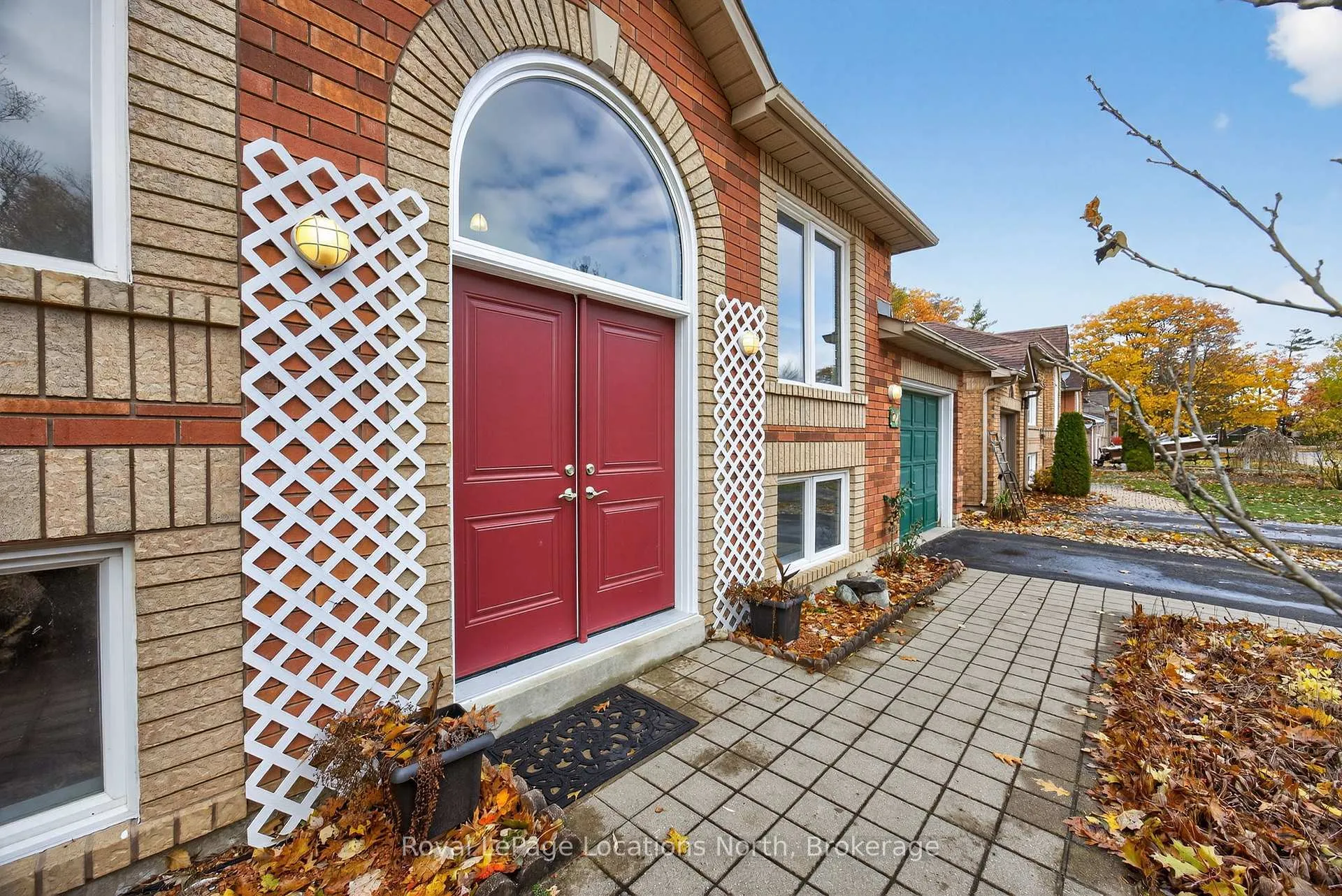 Photo 6 of 12 Brillinger Drive, Wasaga Beach — HOMEH