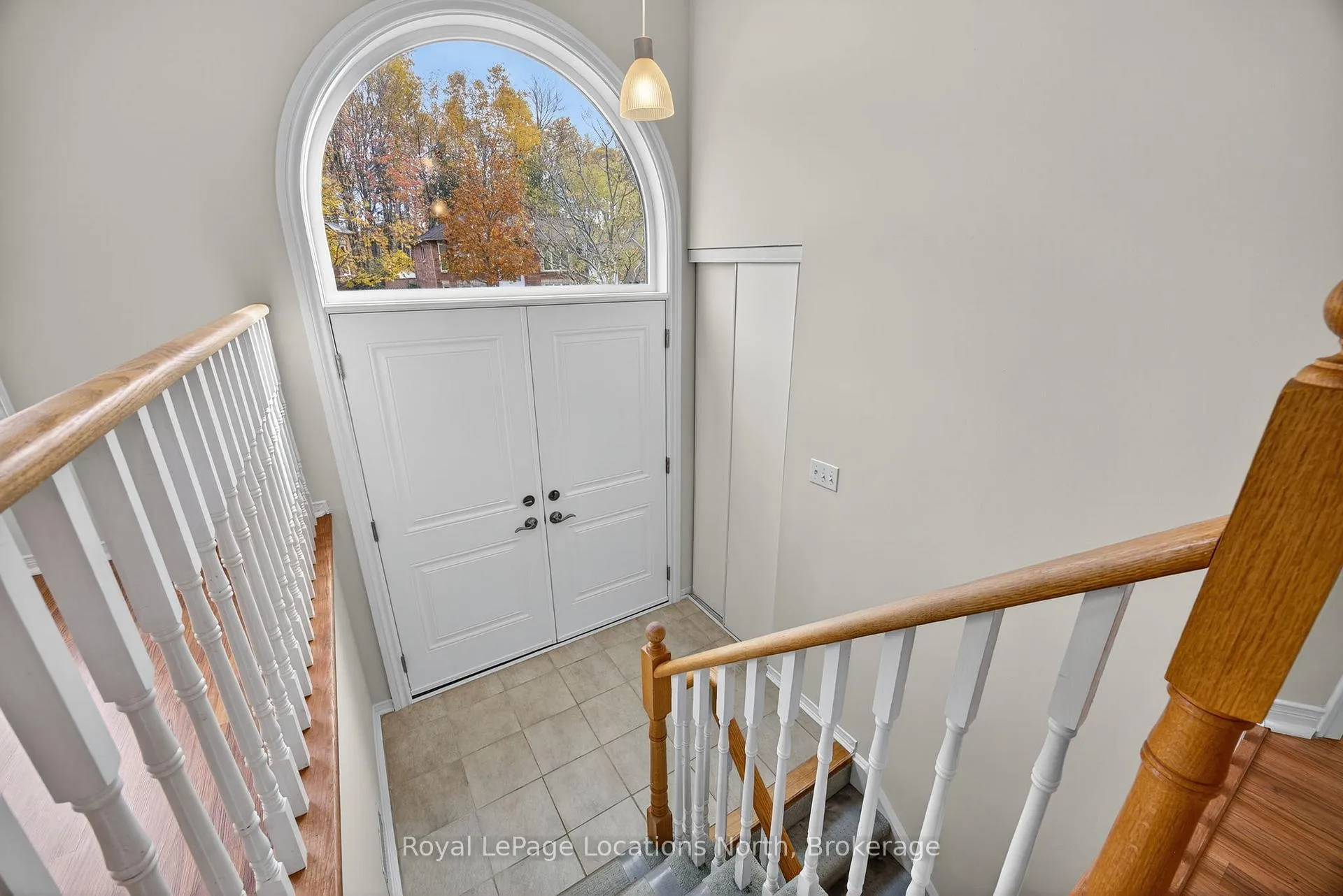 Photo 7 of 12 Brillinger Drive, Wasaga Beach — HOMEH