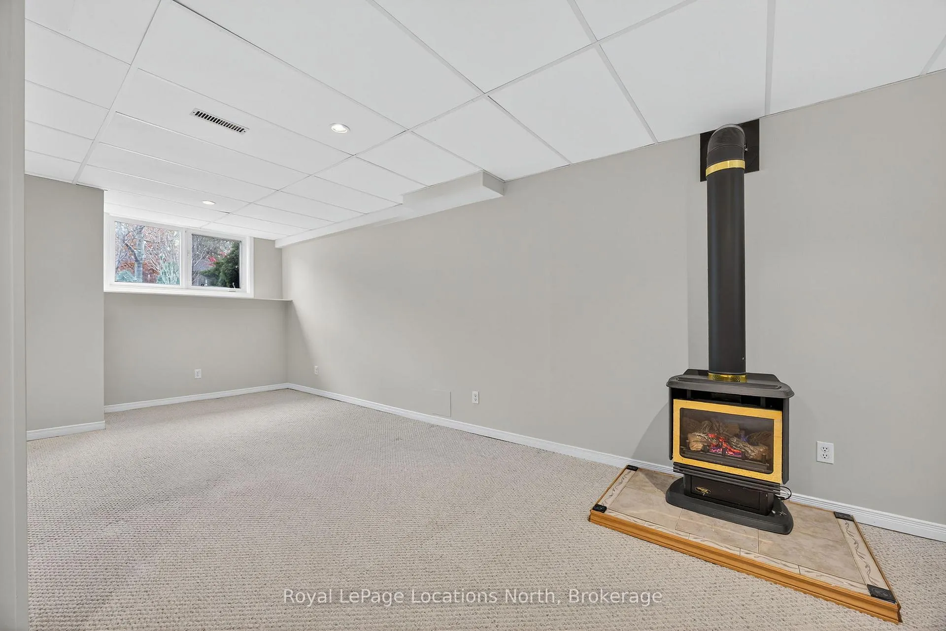 Photo 24 of 12 Brillinger Drive, Wasaga Beach — HOMEH