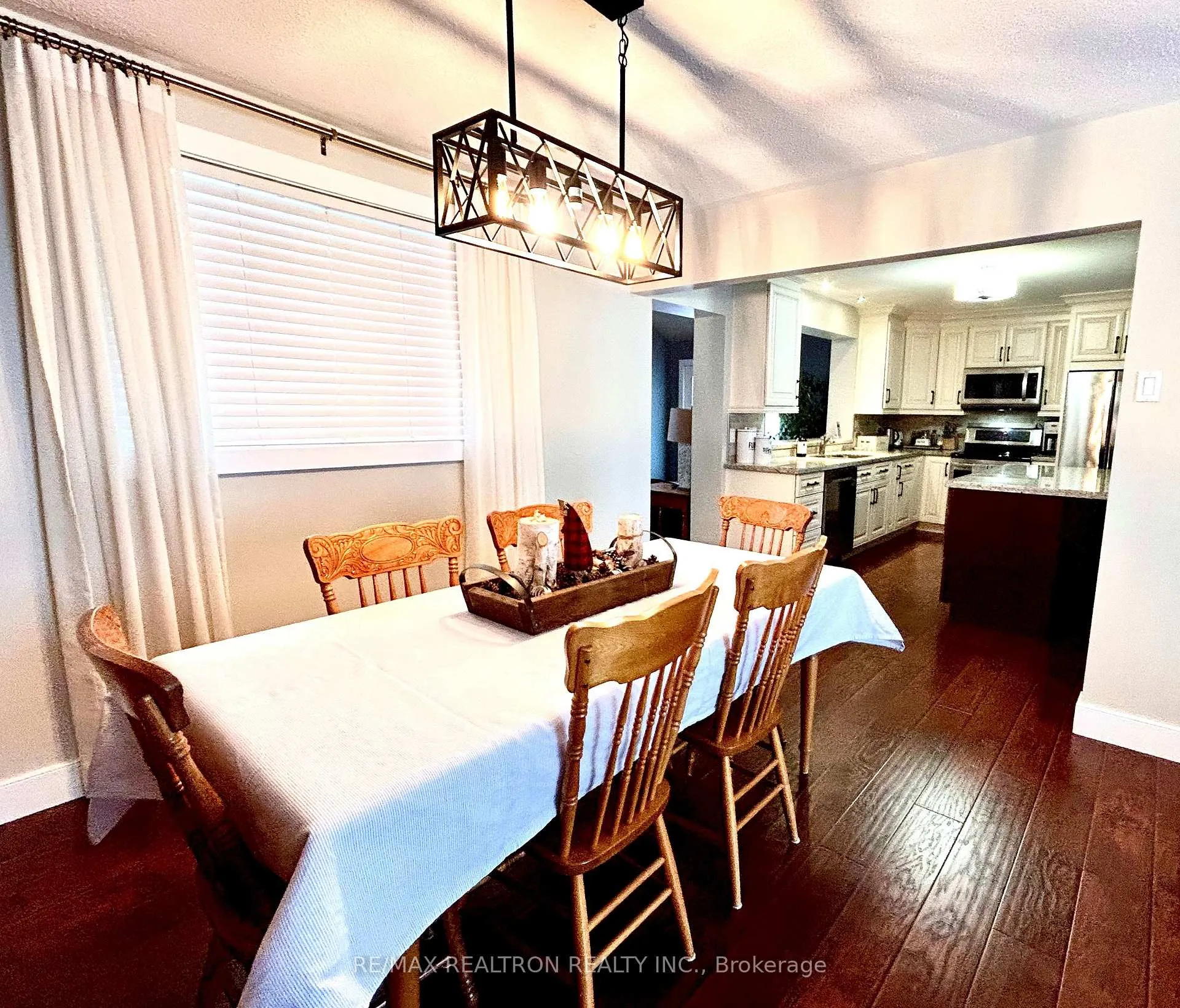 Photo 5 of 1203 St Vincent Street, Springwater, Midhurst — HOMEH