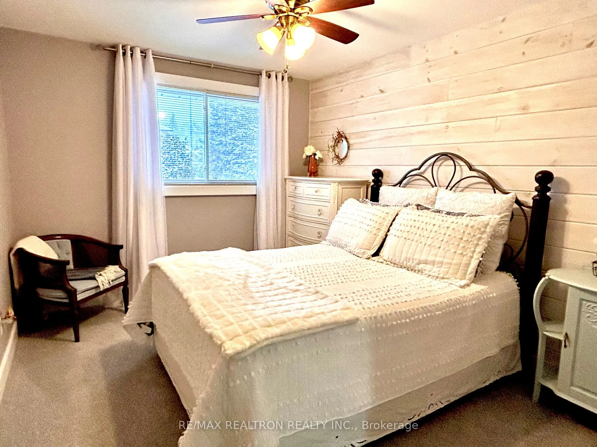 Photo 11 of 1203 St Vincent Street, Springwater, Midhurst — HOMEH
