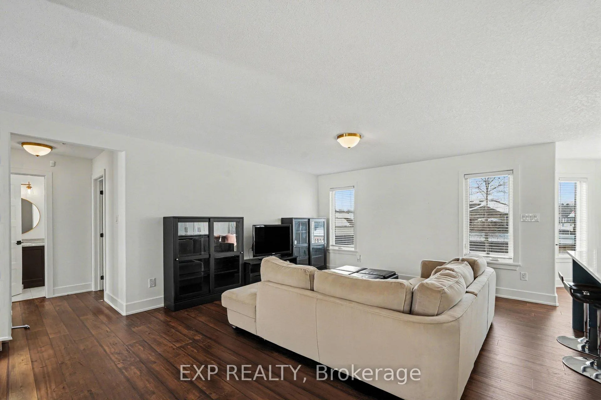 Photo 7 of 3512 Crosswind Crescent, Ottawa, Osgoode — HOMEH
