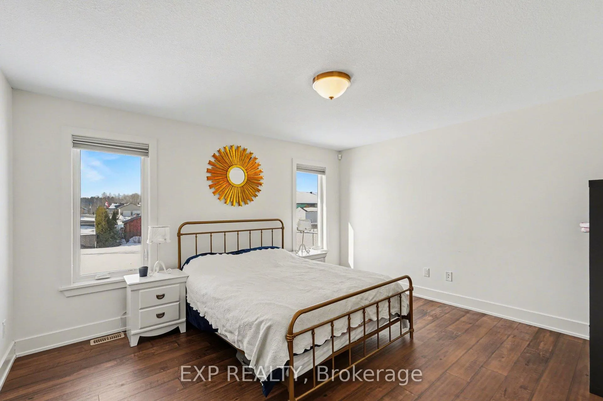 Photo 12 of 3512 Crosswind Crescent, Ottawa, Osgoode — HOMEH
