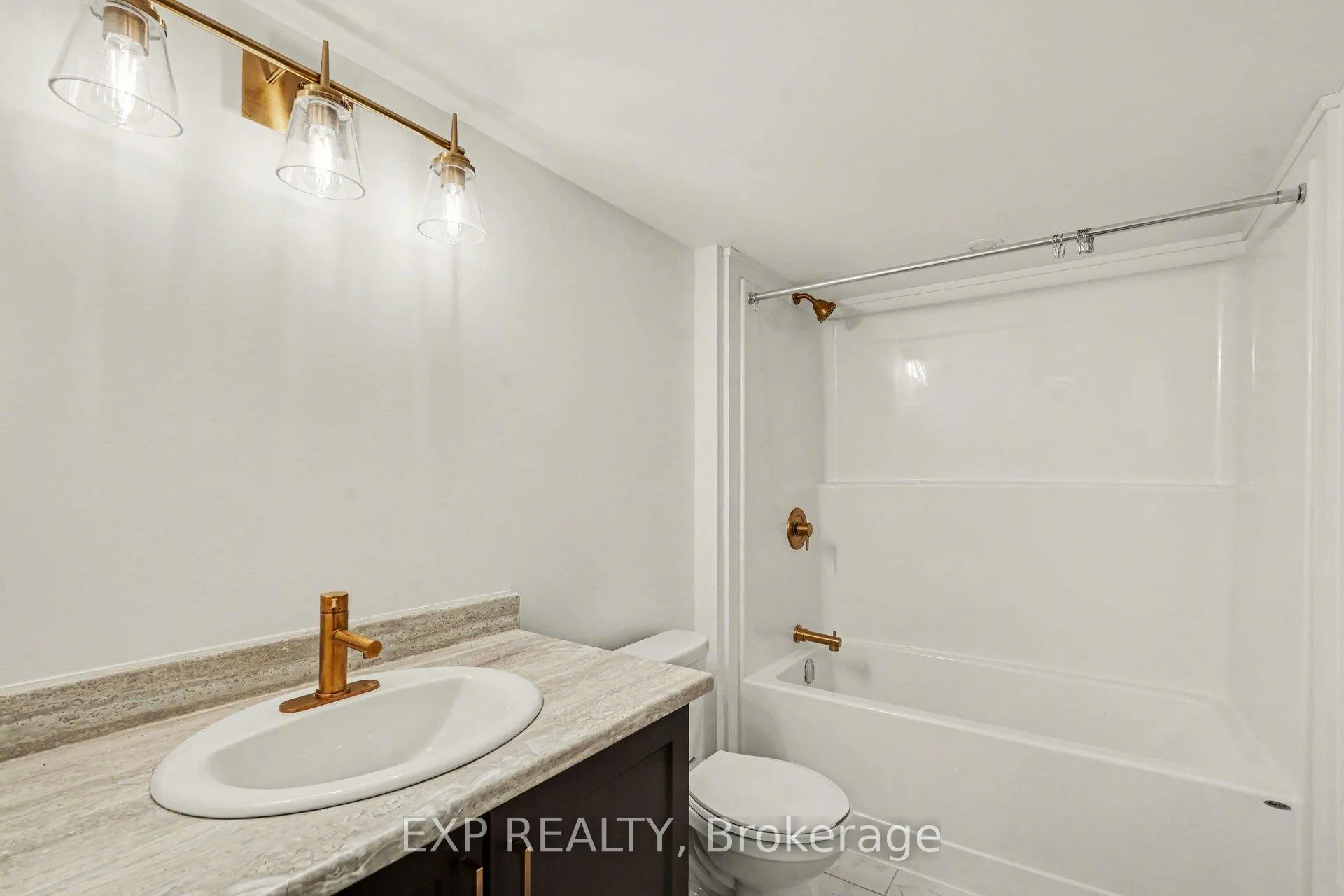 Photo 25 of 3512 Crosswind Crescent, Ottawa, Osgoode — HOMEH