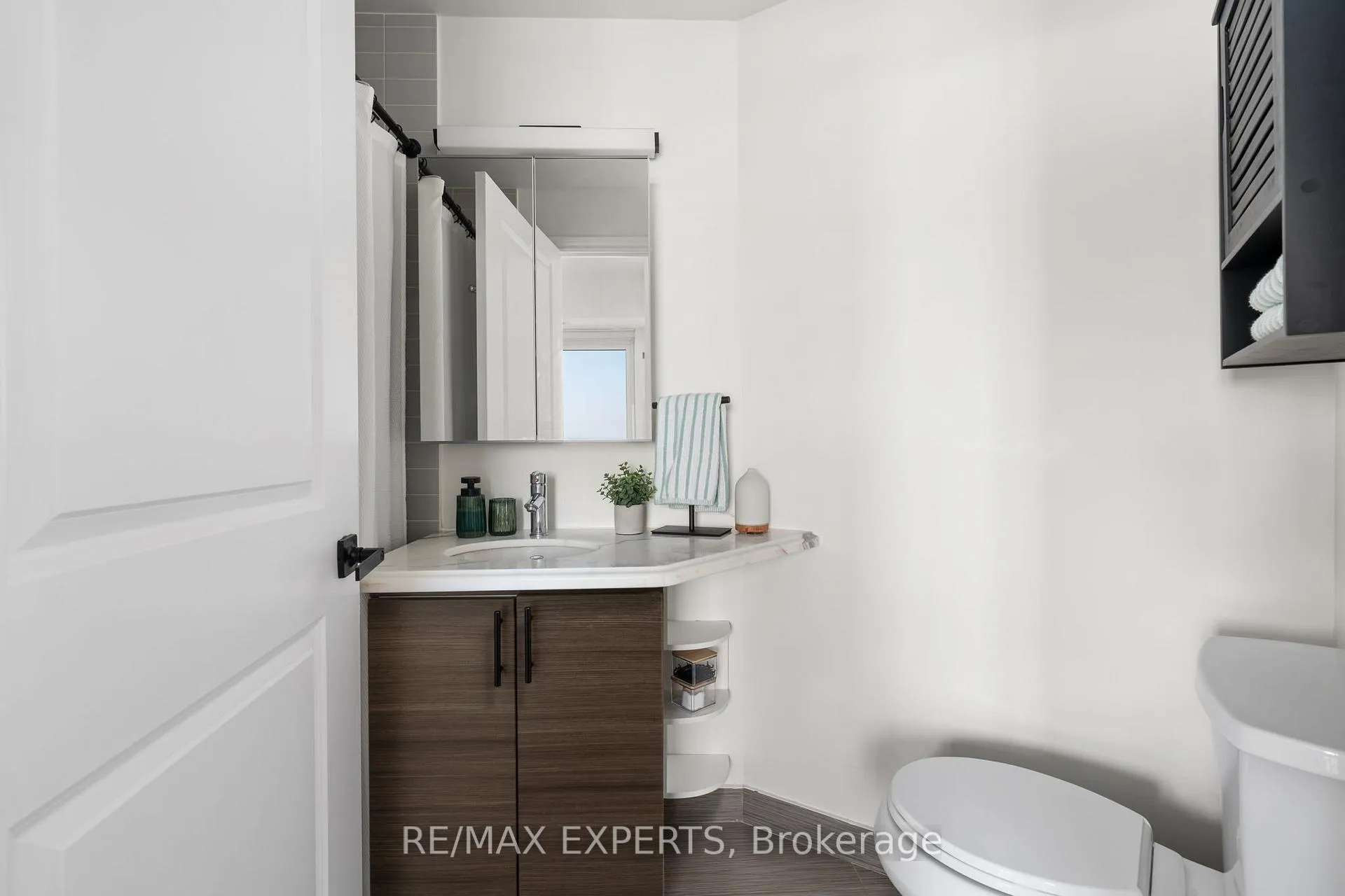Photo 14 of Unit 1207, 7730 Kipling Avenue, Vaughan, Vaughan Grove — HOMEH
