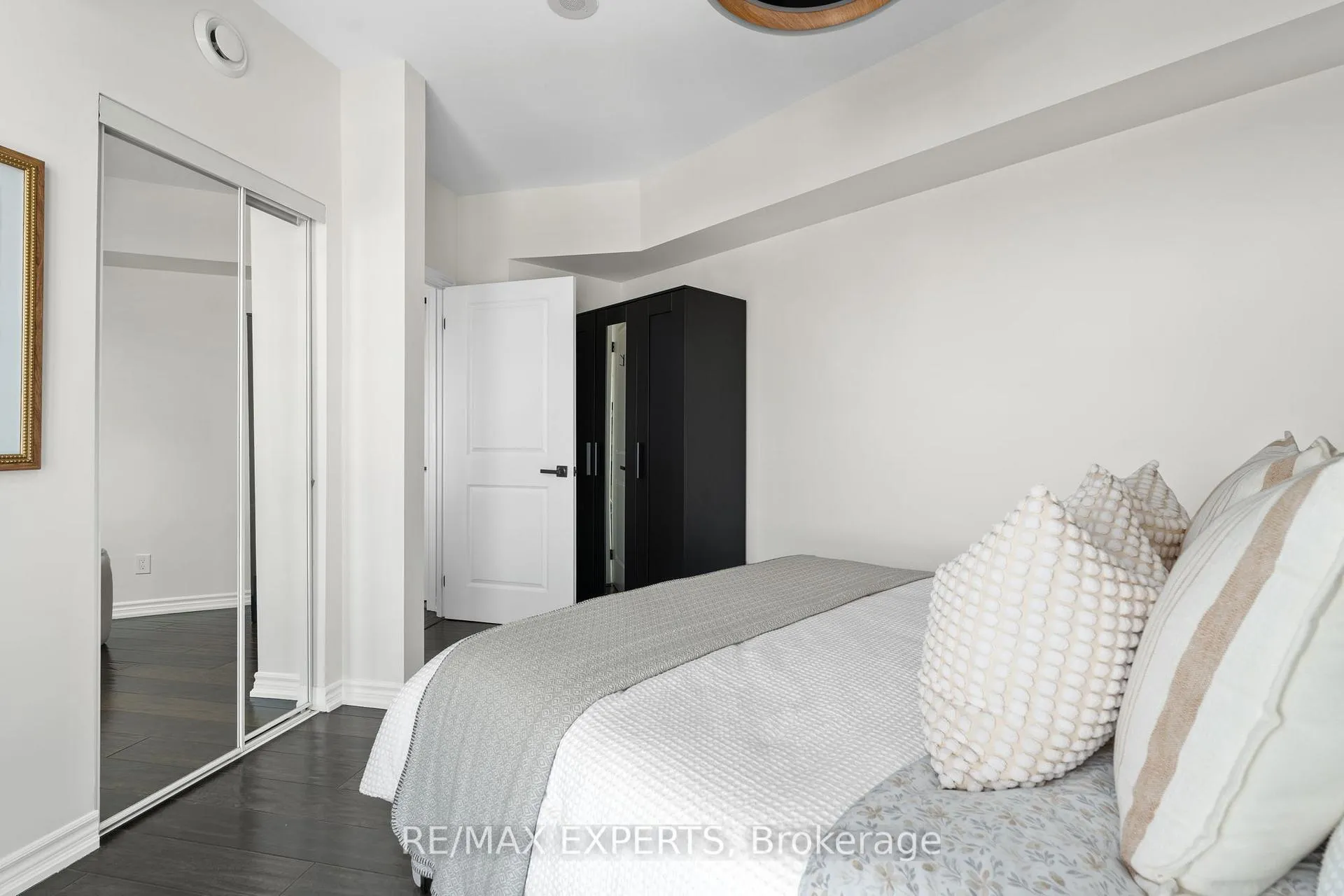 Photo 18 of Unit 1207, 7730 Kipling Avenue, Vaughan, Vaughan Grove — HOMEH