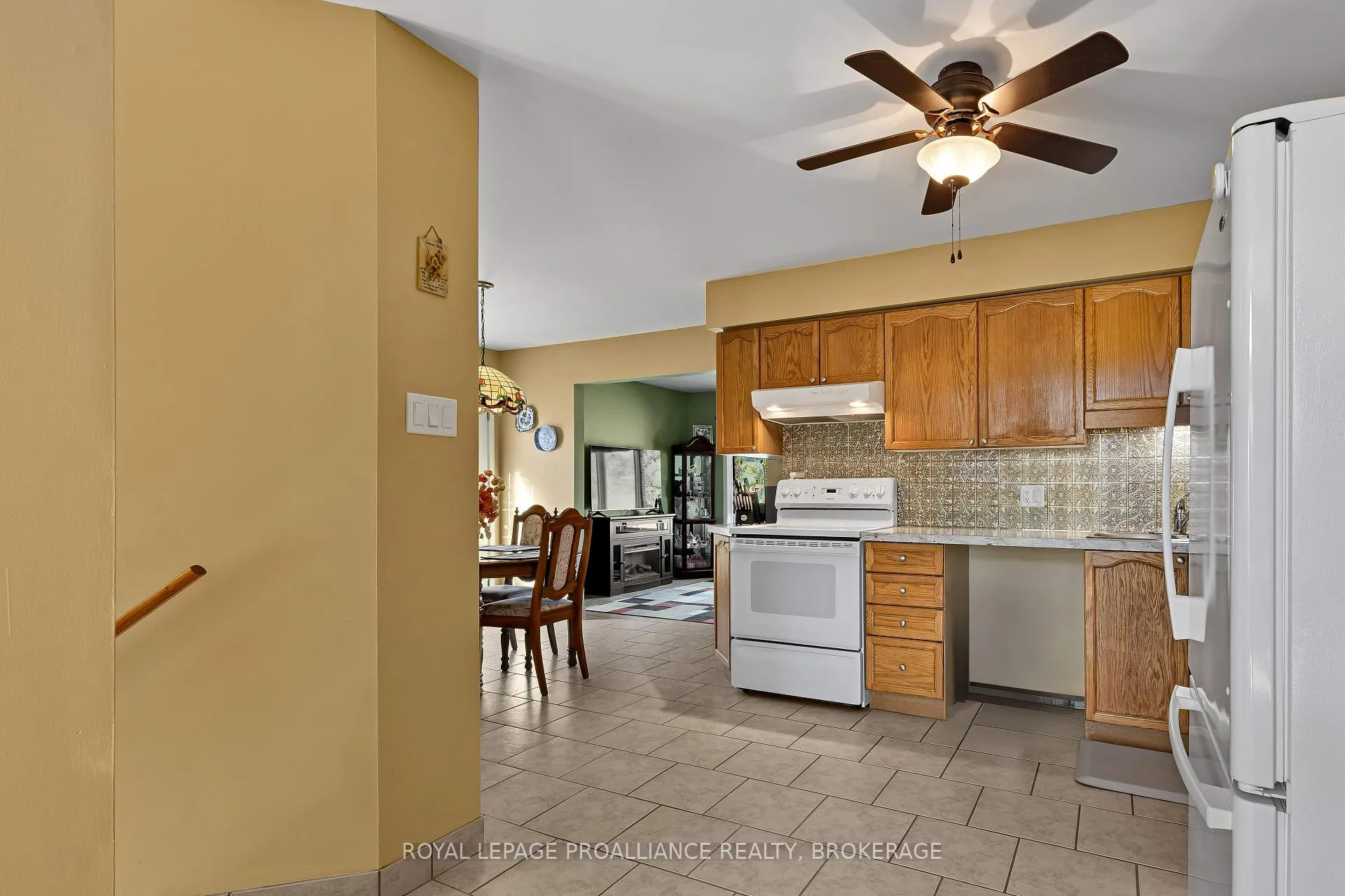 Photo 8 of 270 Mount Chesney Road, Frontenac, Frontenac South — HOMEH