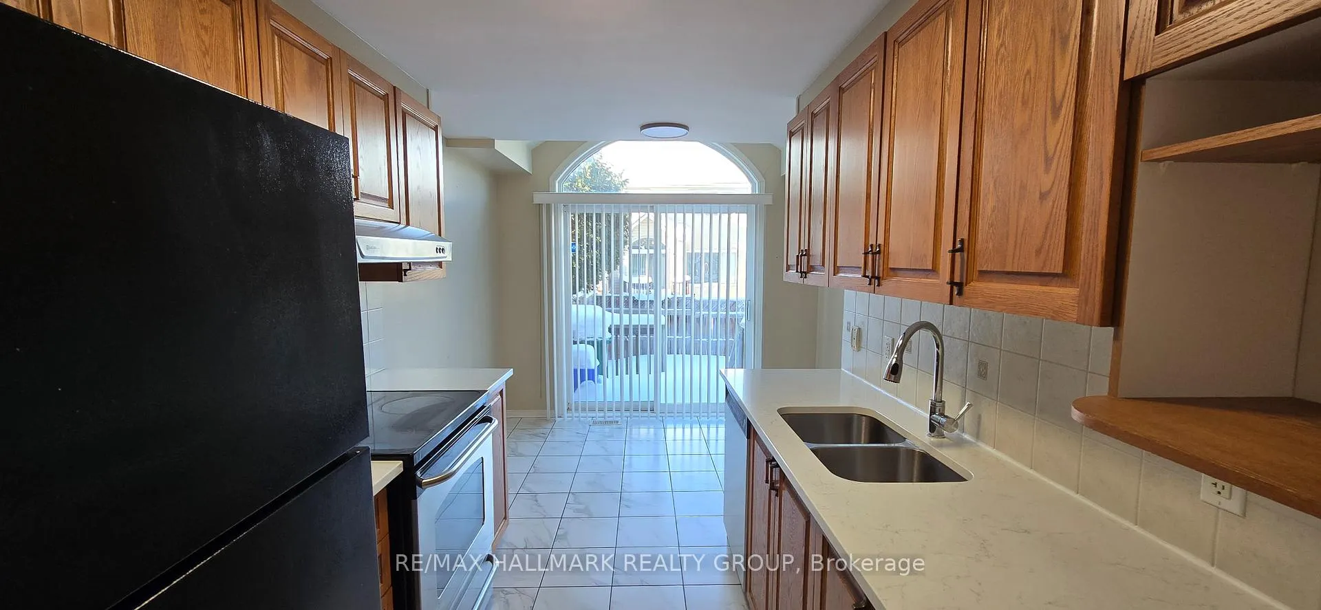 Photo 4 of 1620 Henri Lauzon Street, Ottawa, Chapel Hill — HOMEH