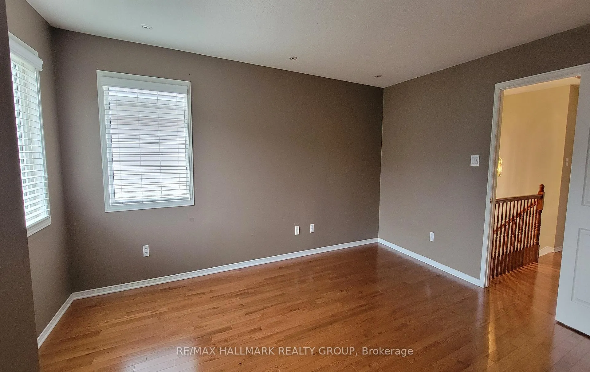 Photo 12 of 1620 Henri Lauzon Street, Ottawa, Chapel Hill — HOMEH