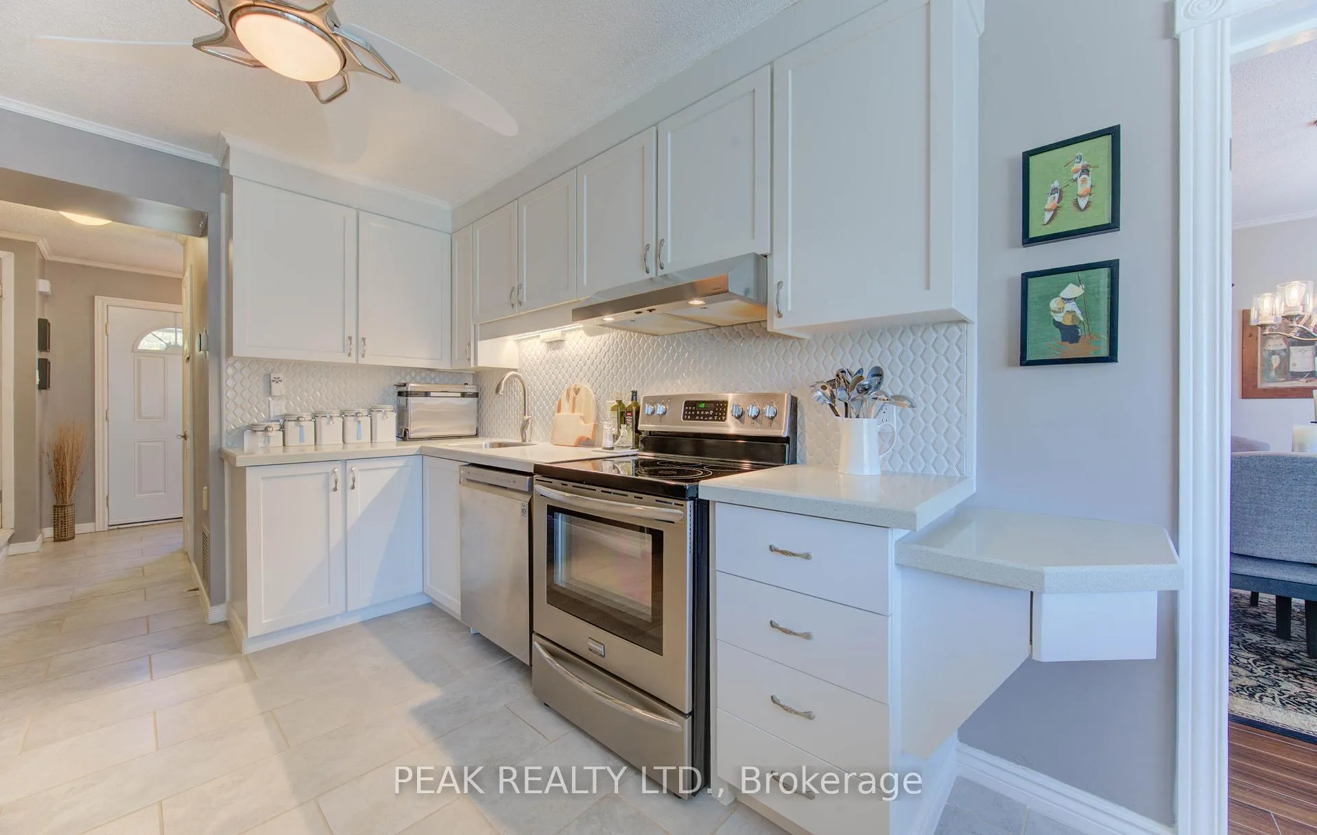 Photo 14 of Unit 71, 30 Green Valley Drive, Out of Area — HOMEH