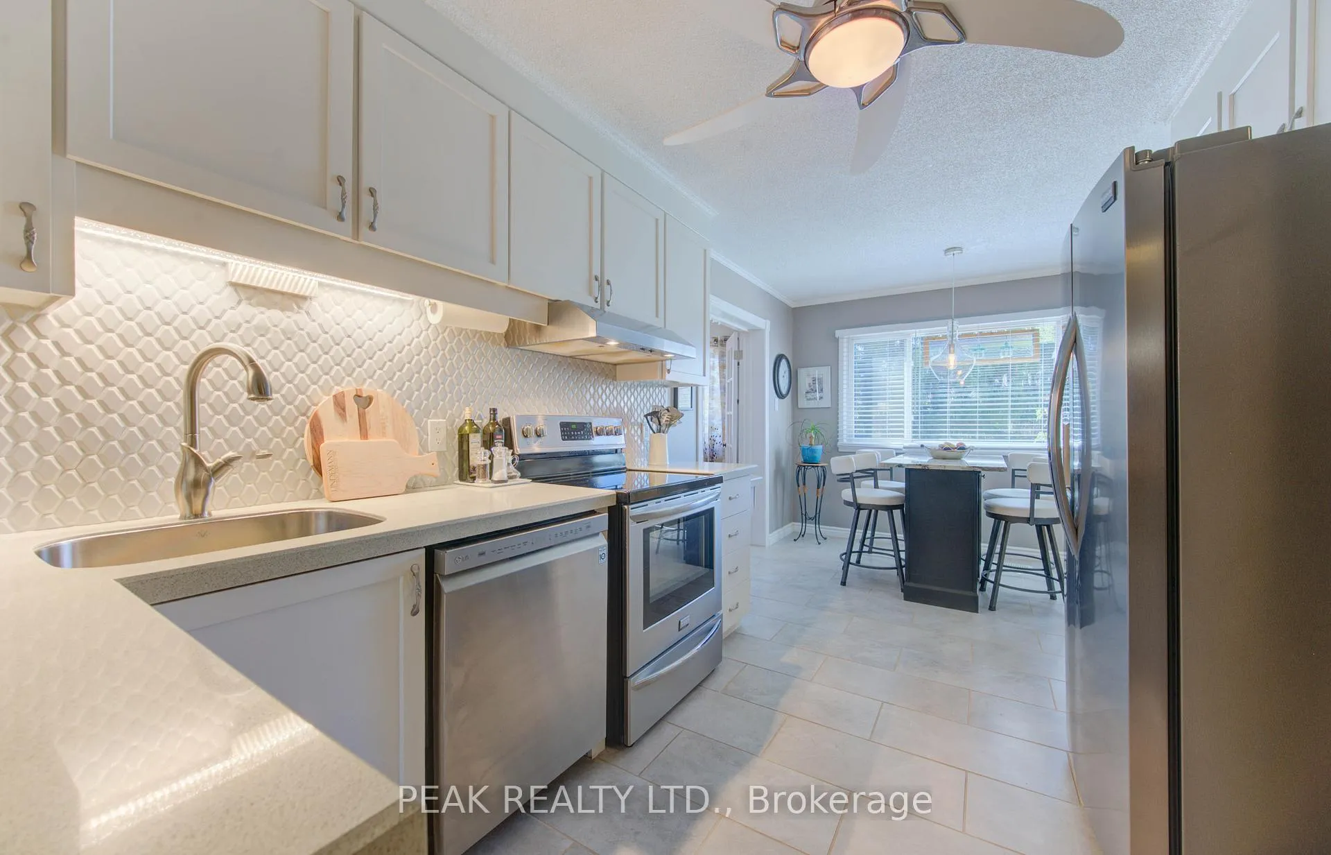 Photo 17 of Unit 71, 30 Green Valley Drive, Out of Area — HOMEH