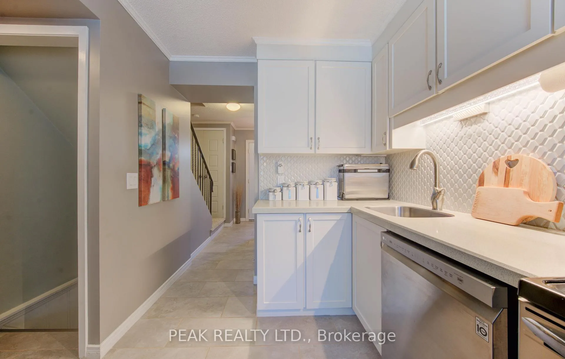 Photo 19 of Unit 71, 30 Green Valley Drive, Out of Area — HOMEH