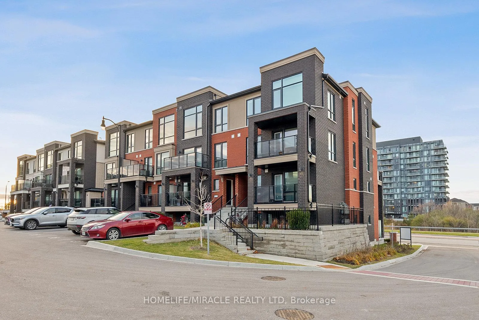 Photo 1 of Unit 14, 185 Veterans Drive, Brampton, Northwest Brampton — HOMEH