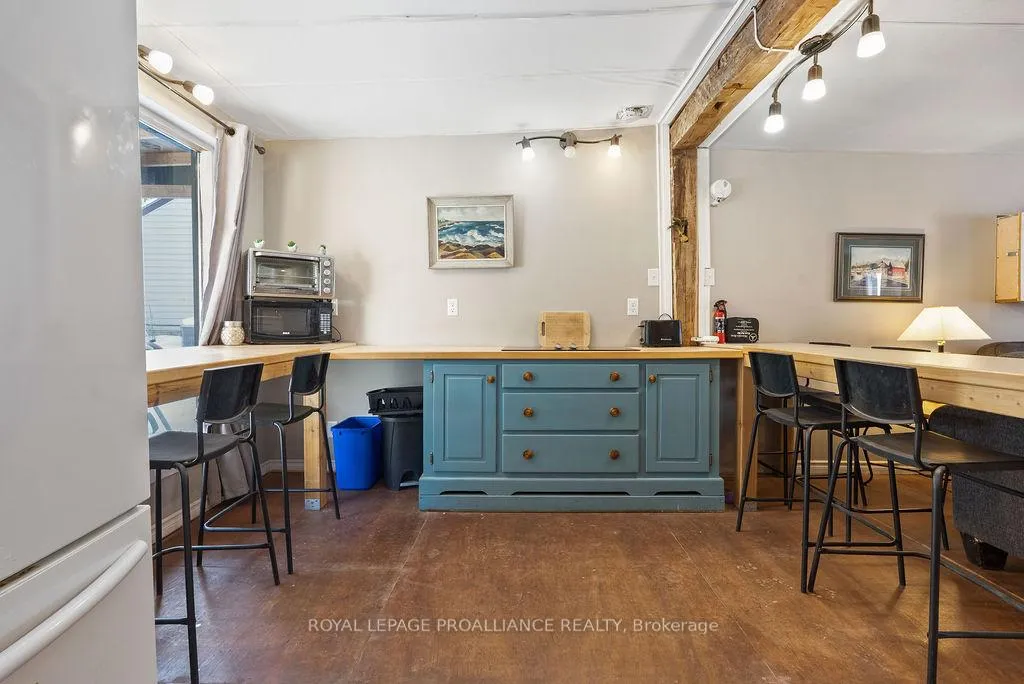 Photo 9 of 25 Thomas Street, Tweed, Hungerford (Twp) — HOMEH