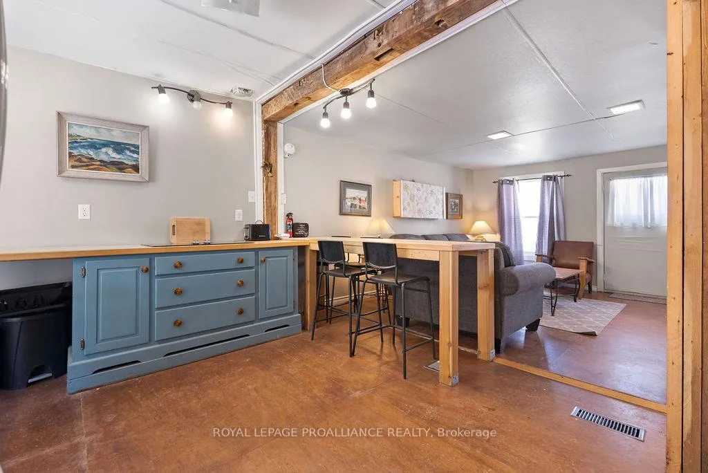Photo 10 of 25 Thomas Street, Tweed, Hungerford (Twp) — HOMEH