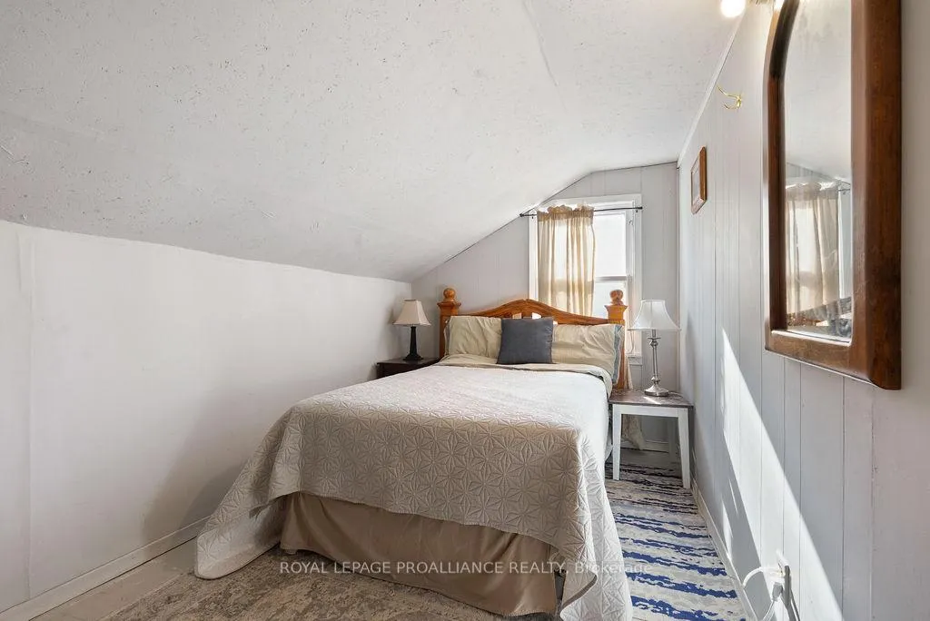 Photo 15 of 25 Thomas Street, Tweed, Hungerford (Twp) — HOMEH