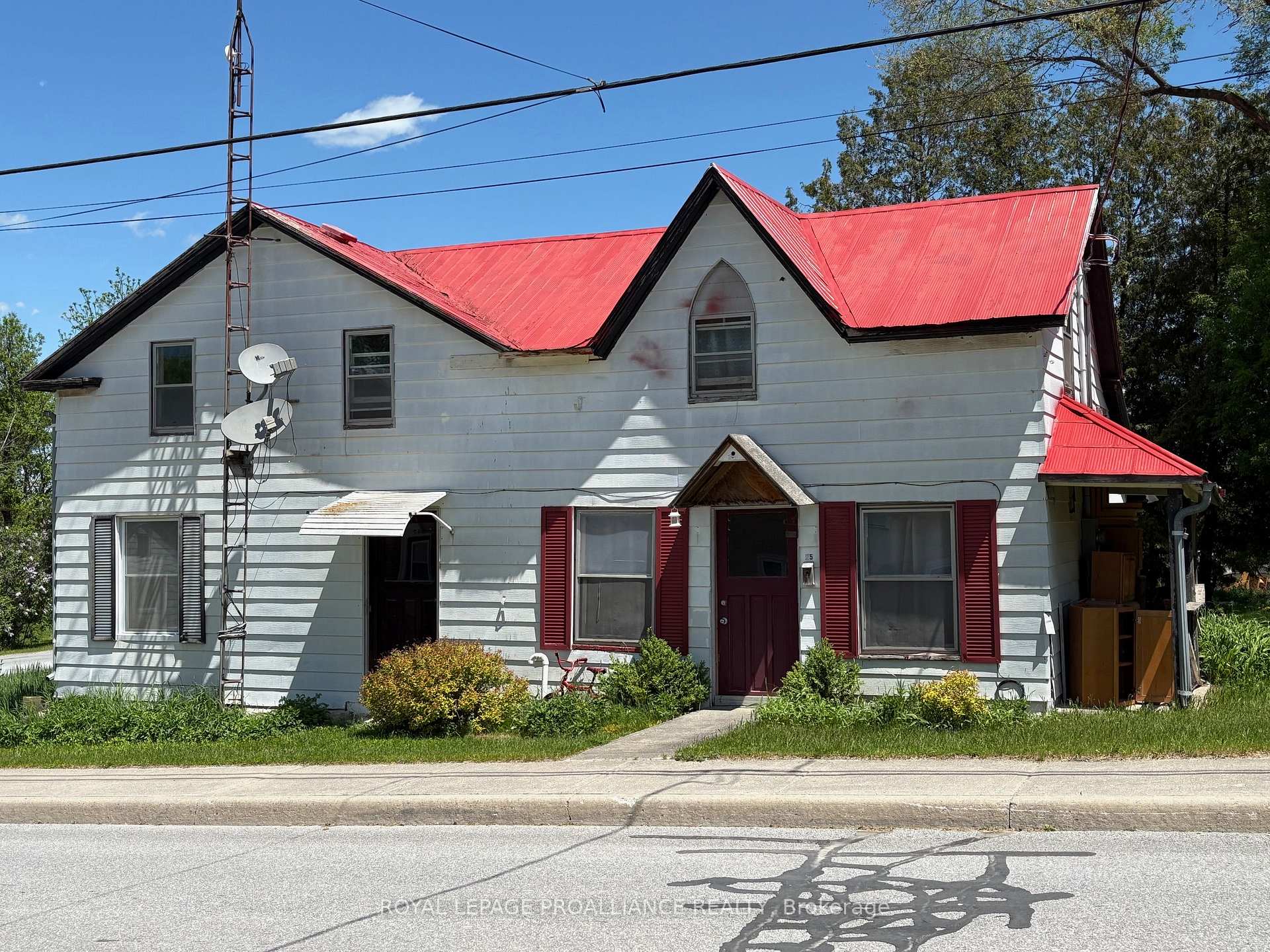 Photo 2 of 25 Thomas Street, Tweed, Hungerford (Twp) — HOMEH