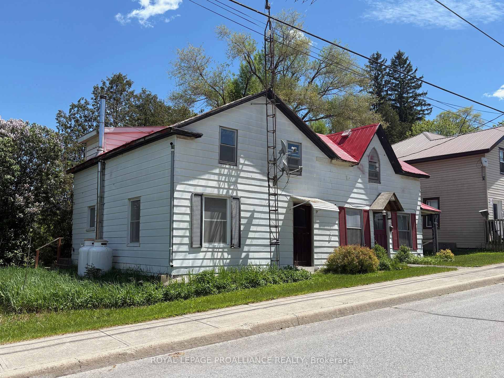Photo 3 of 25 Thomas Street, Tweed, Hungerford (Twp) — HOMEH