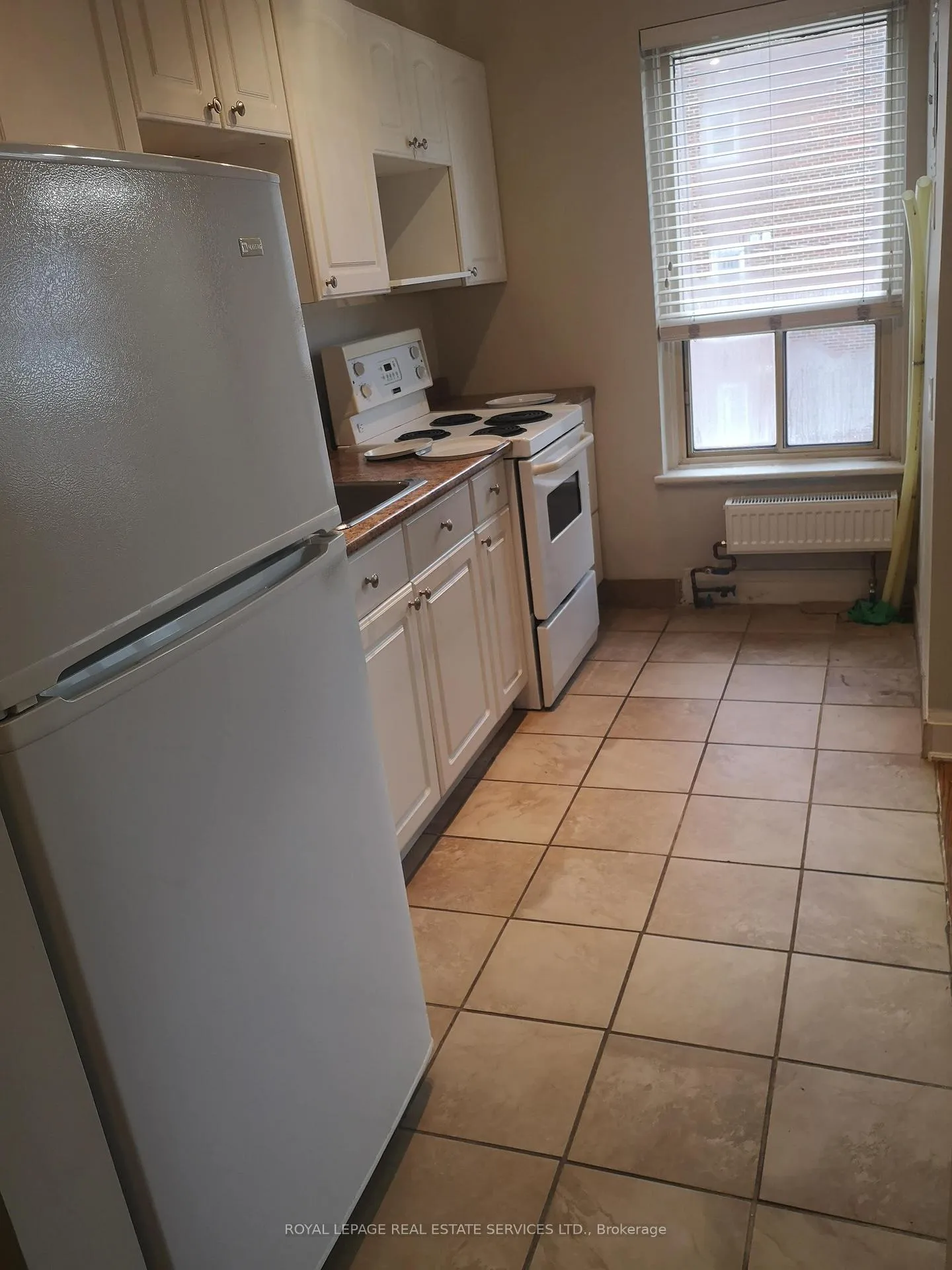 Photo 6 of Unit 8, 10 Rockwood Place, Hamilton, Durand — HOMEH