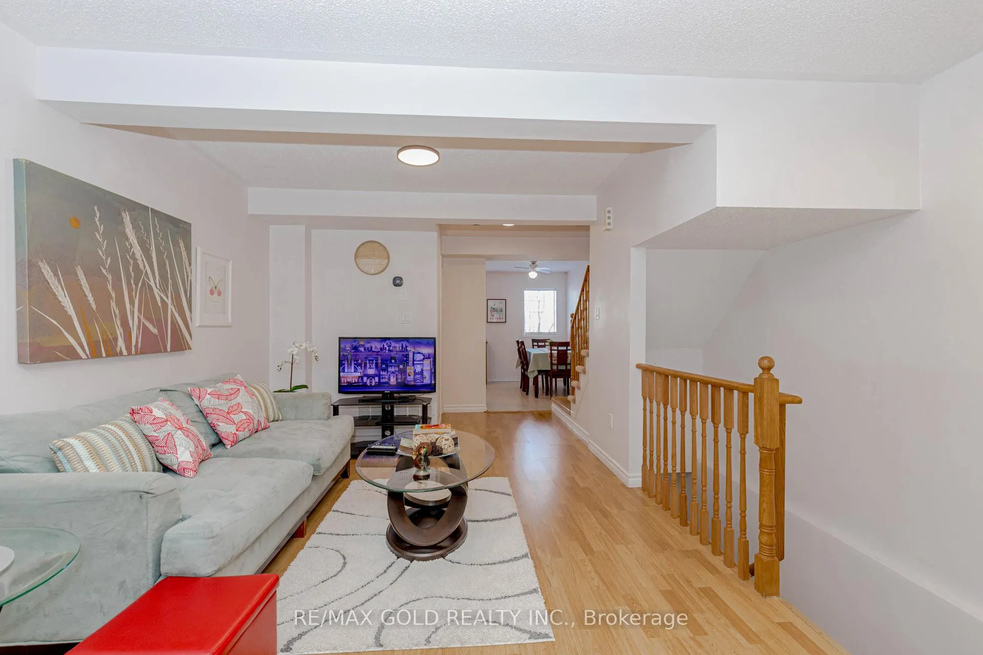 Photo 11 of 83 Spadina Road, Brampton, Brampton West — HOMEH
