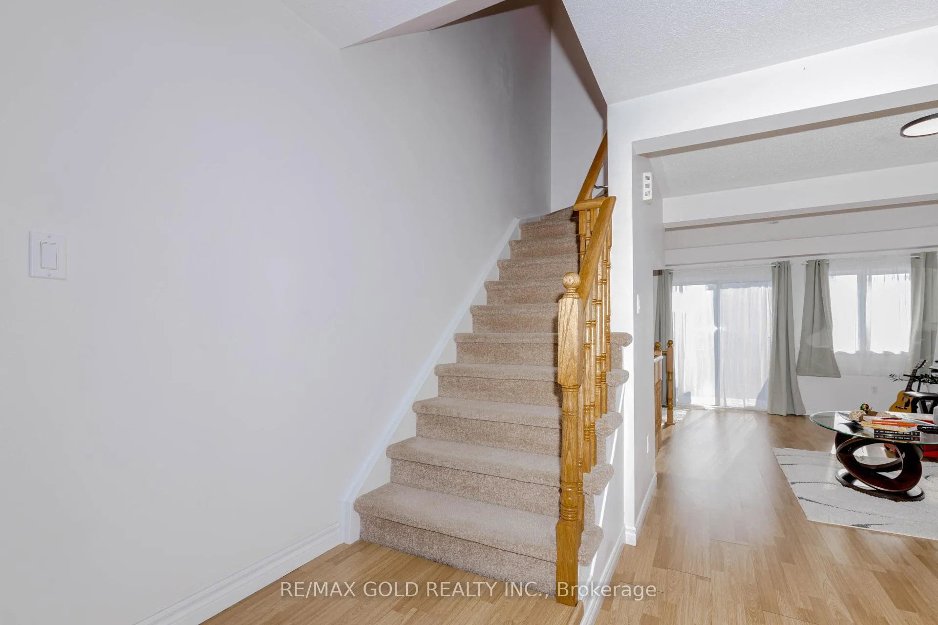 Photo 30 of 83 Spadina Road, Brampton, Brampton West — HOMEH