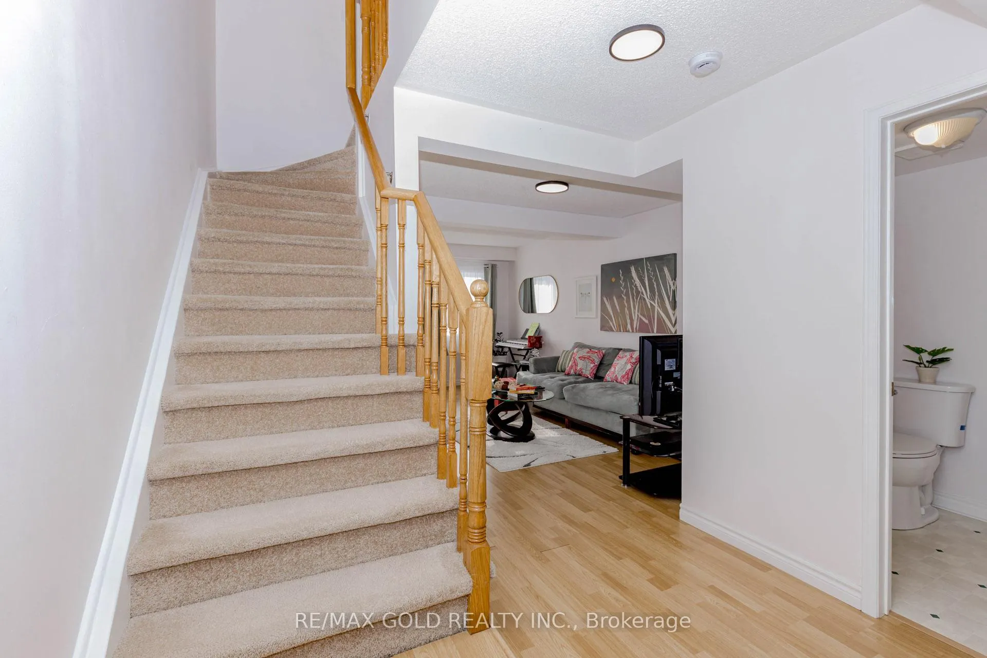 Photo 31 of 83 Spadina Road, Brampton, Brampton West — HOMEH