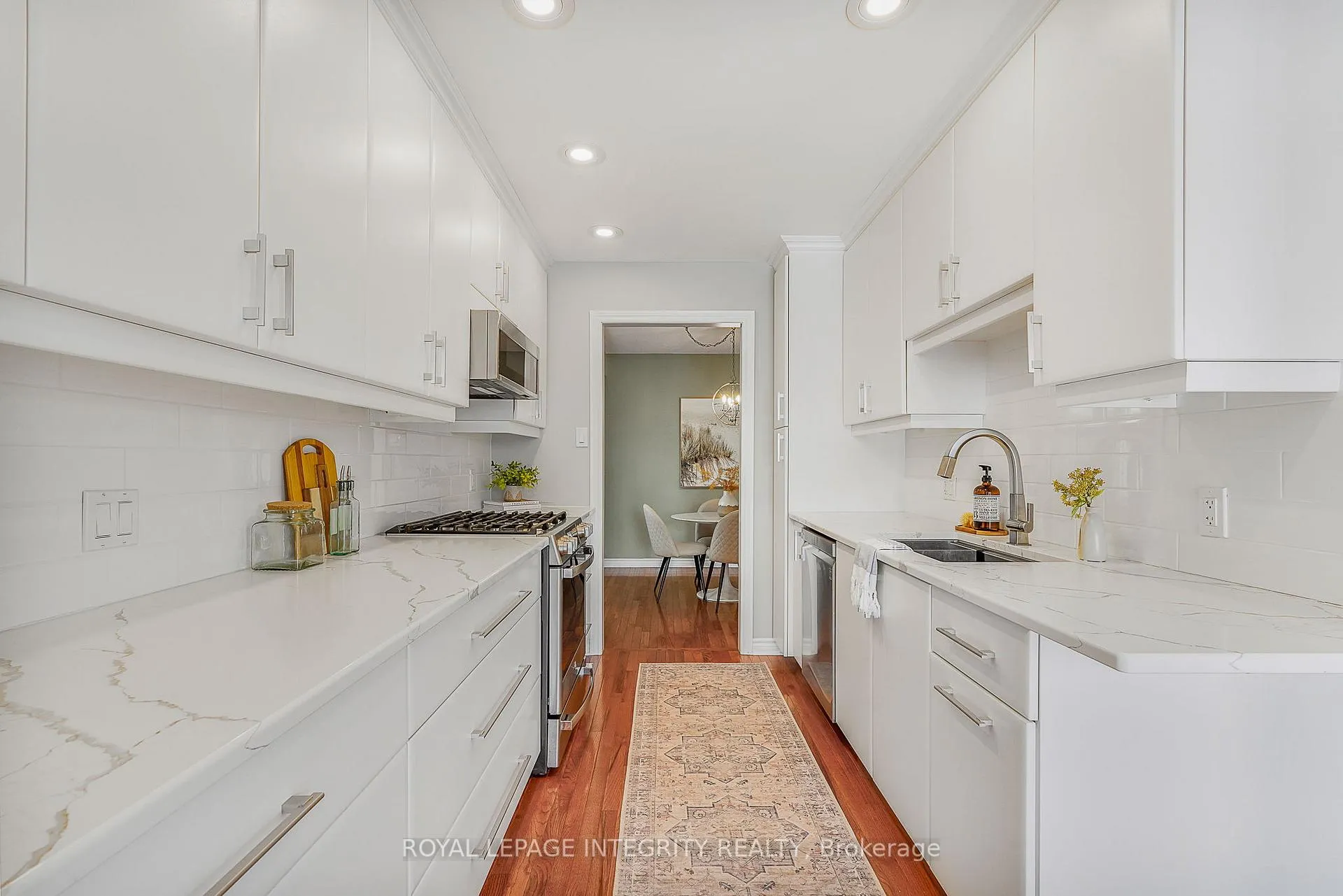 Photo 14 of 1033 Markwick Crescent, Ottawa, Notting Hill/Summerside — HOMEH