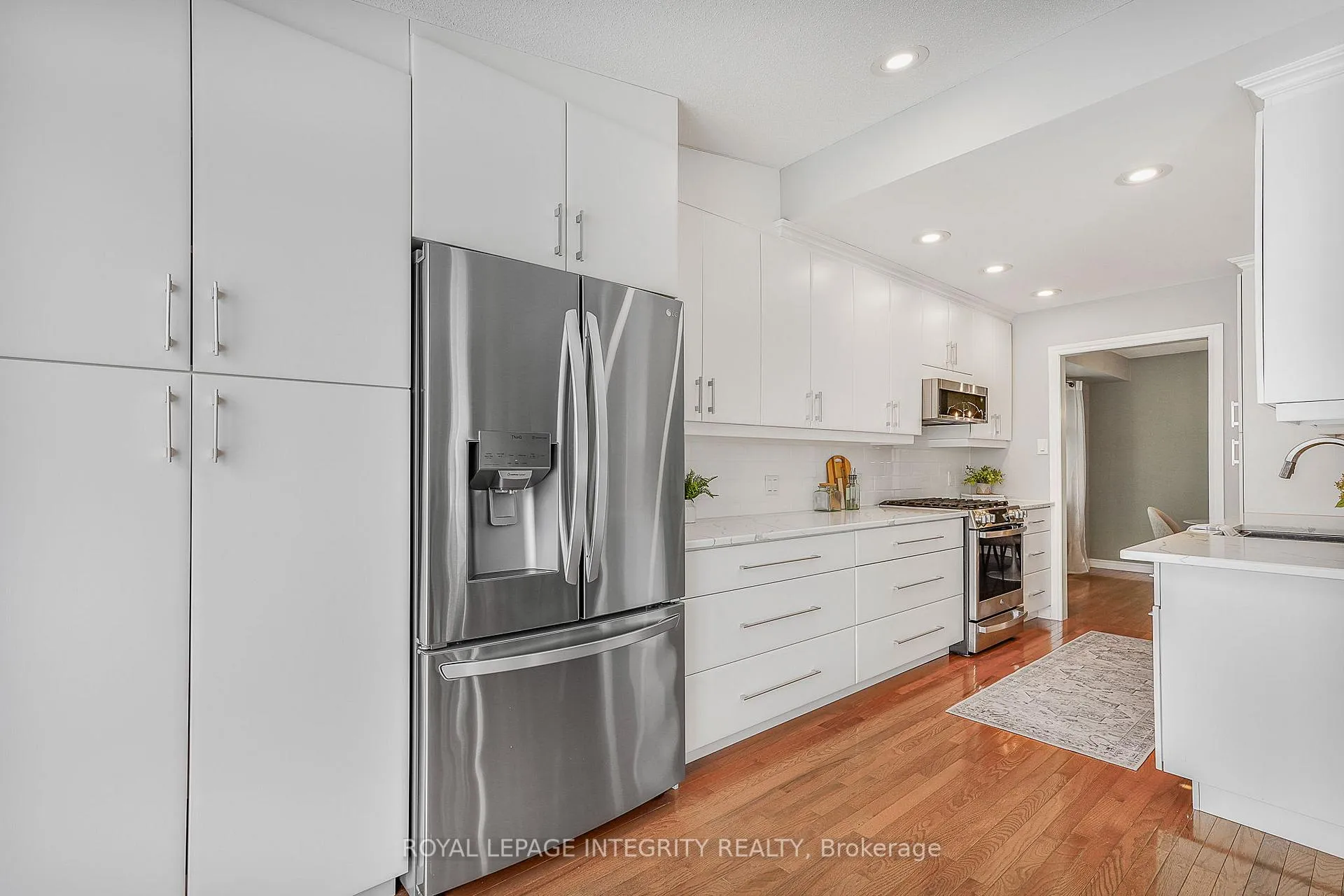 Photo 17 of 1033 Markwick Crescent, Ottawa, Notting Hill/Summerside — HOMEH