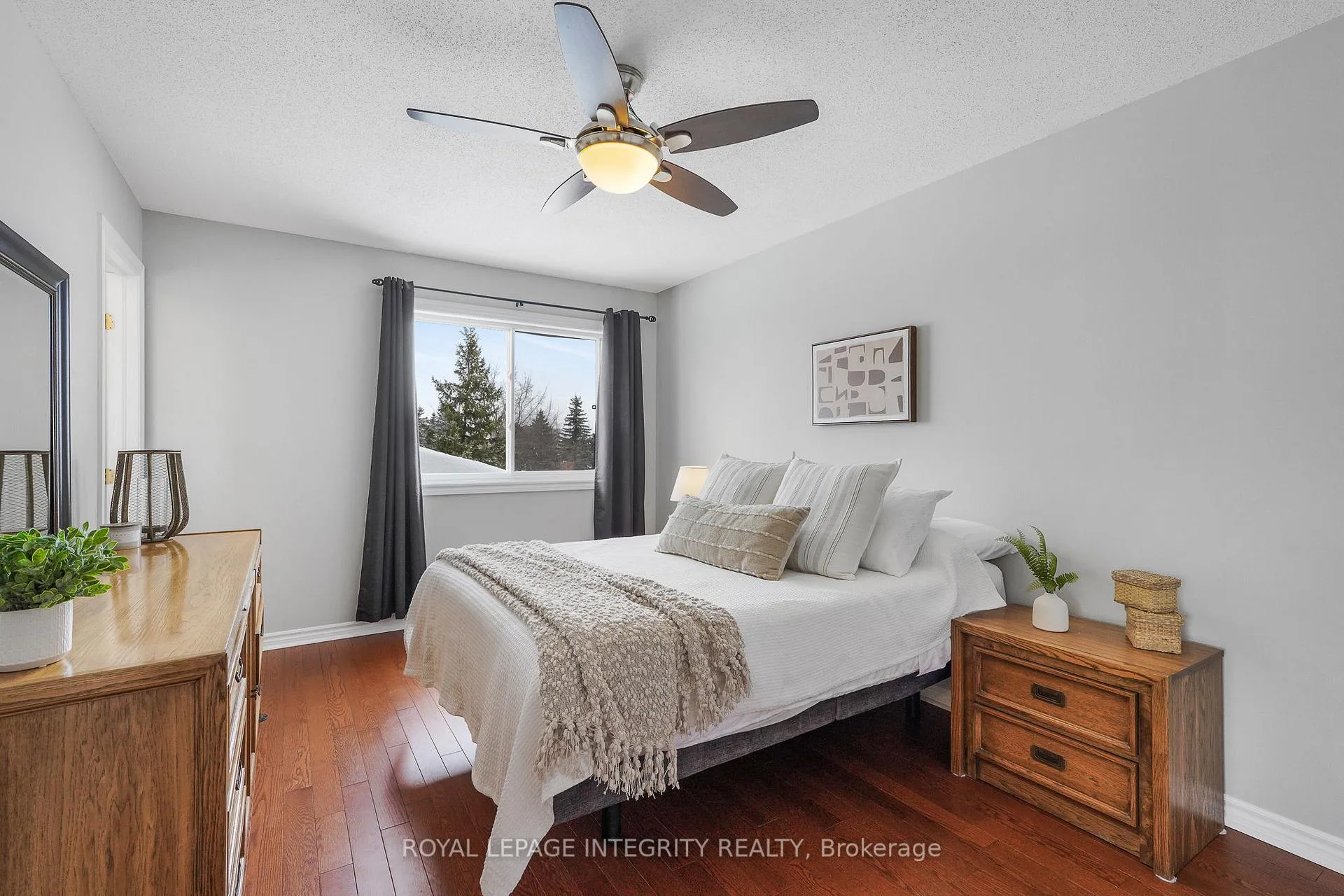 Photo 19 of 1033 Markwick Crescent, Ottawa, Notting Hill/Summerside — HOMEH