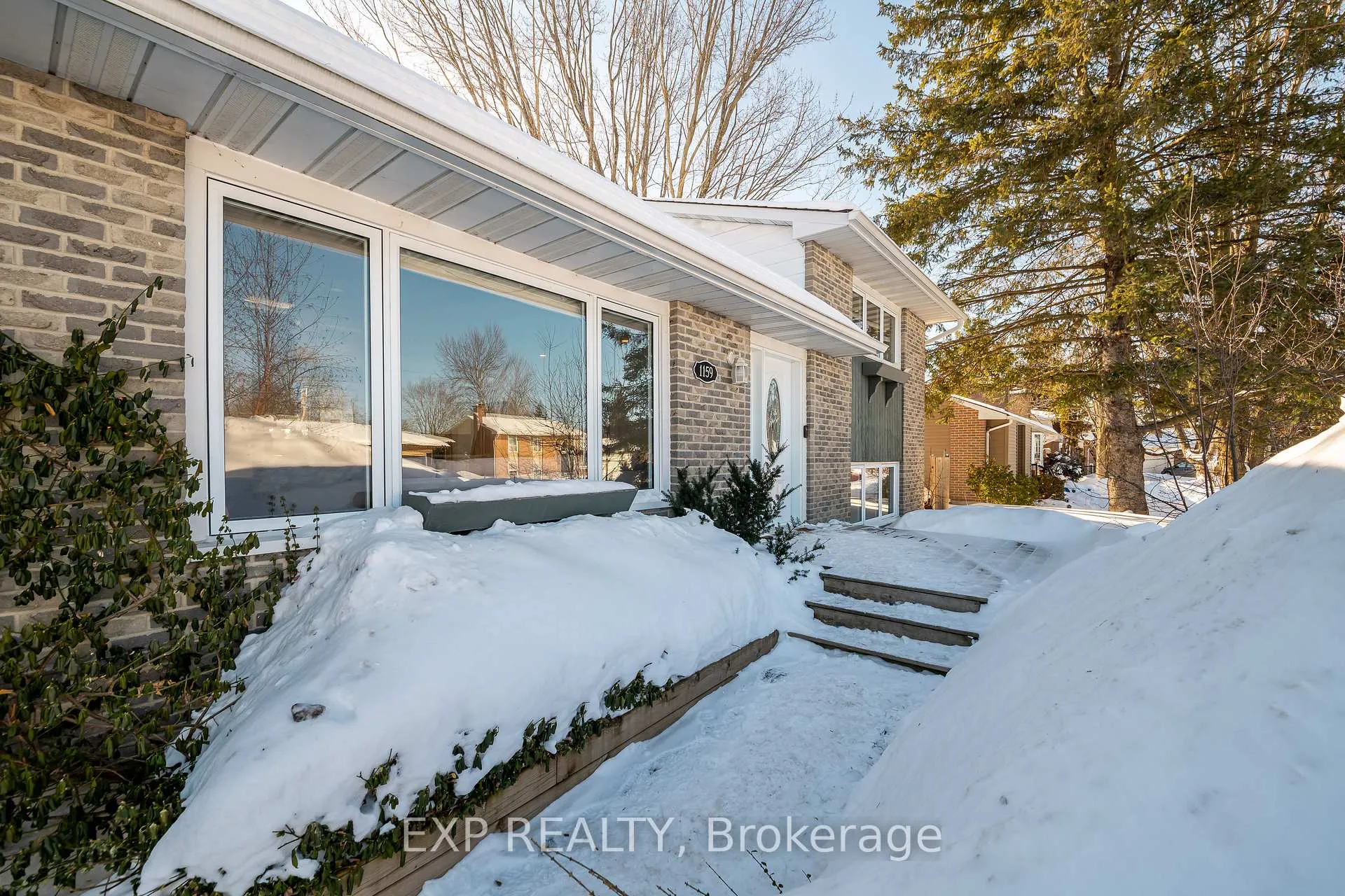 Photo 2 of 1159 Jean Park Road, Ottawa, Manotick Long Island & Nicholls Island — HOMEH
