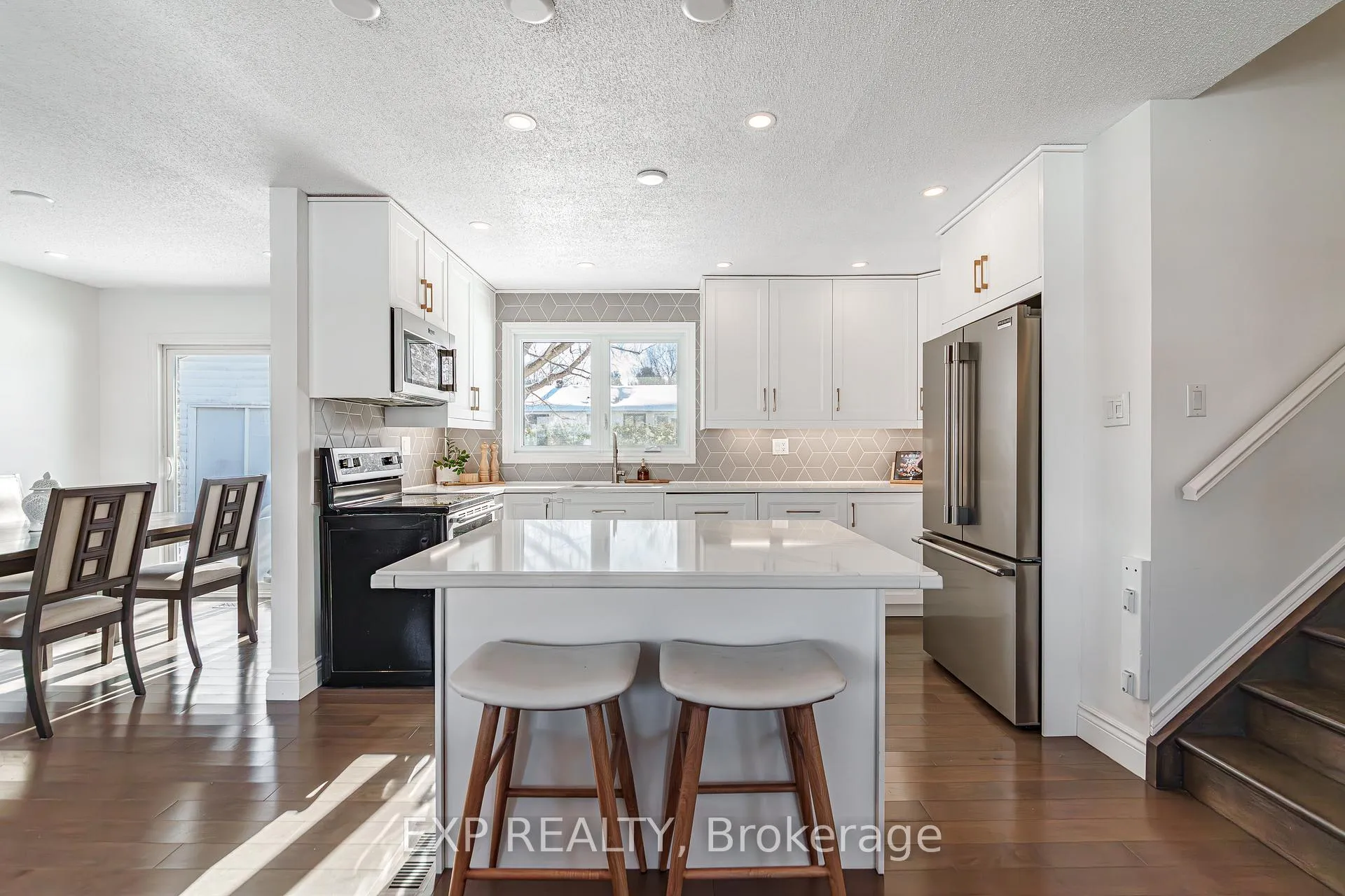 Photo 8 of 1159 Jean Park Road, Ottawa, Manotick Long Island & Nicholls Island — HOMEH