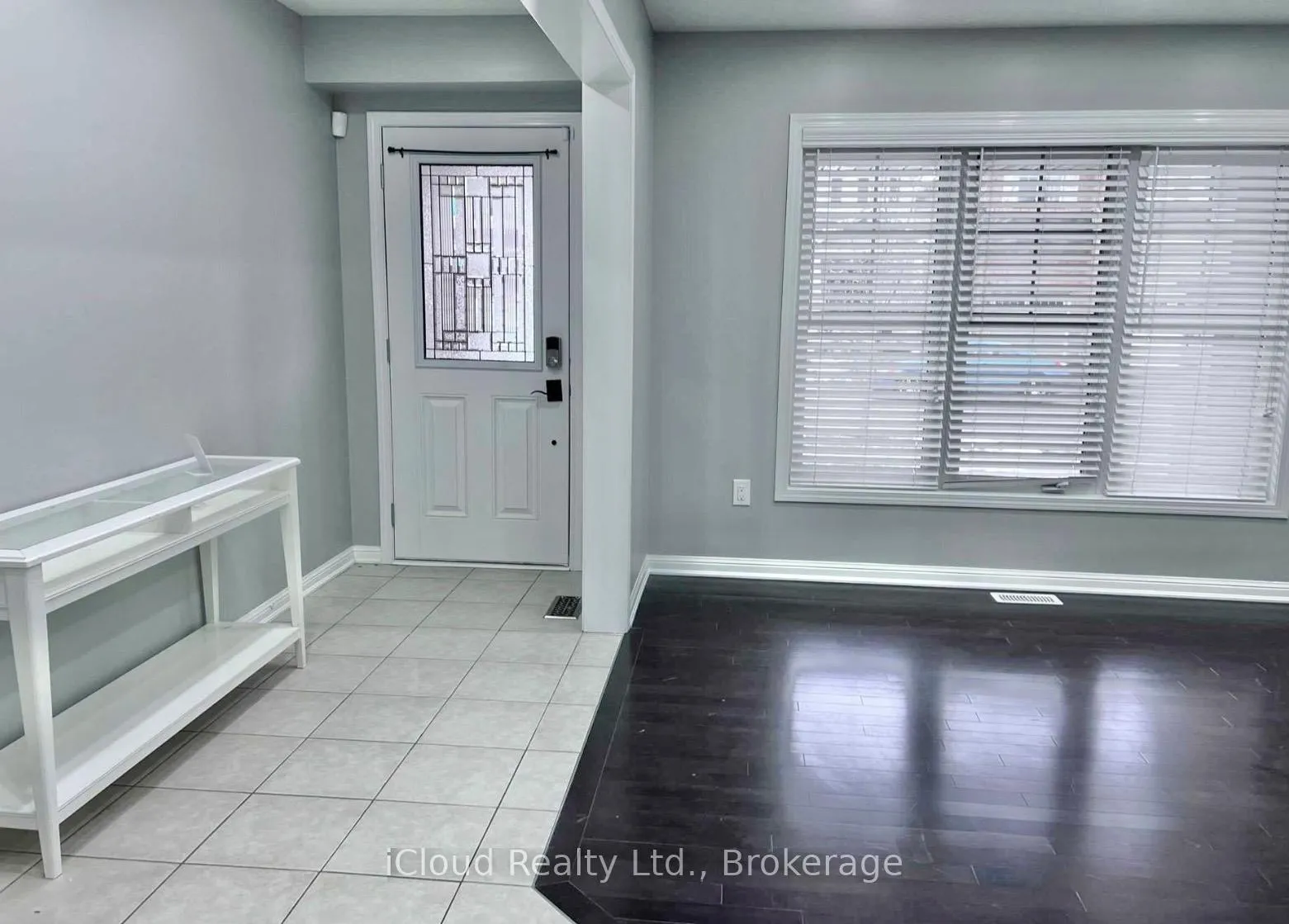 Photo 2 of 450 Pozbou Crescent, Milton, Willmott — HOMEH