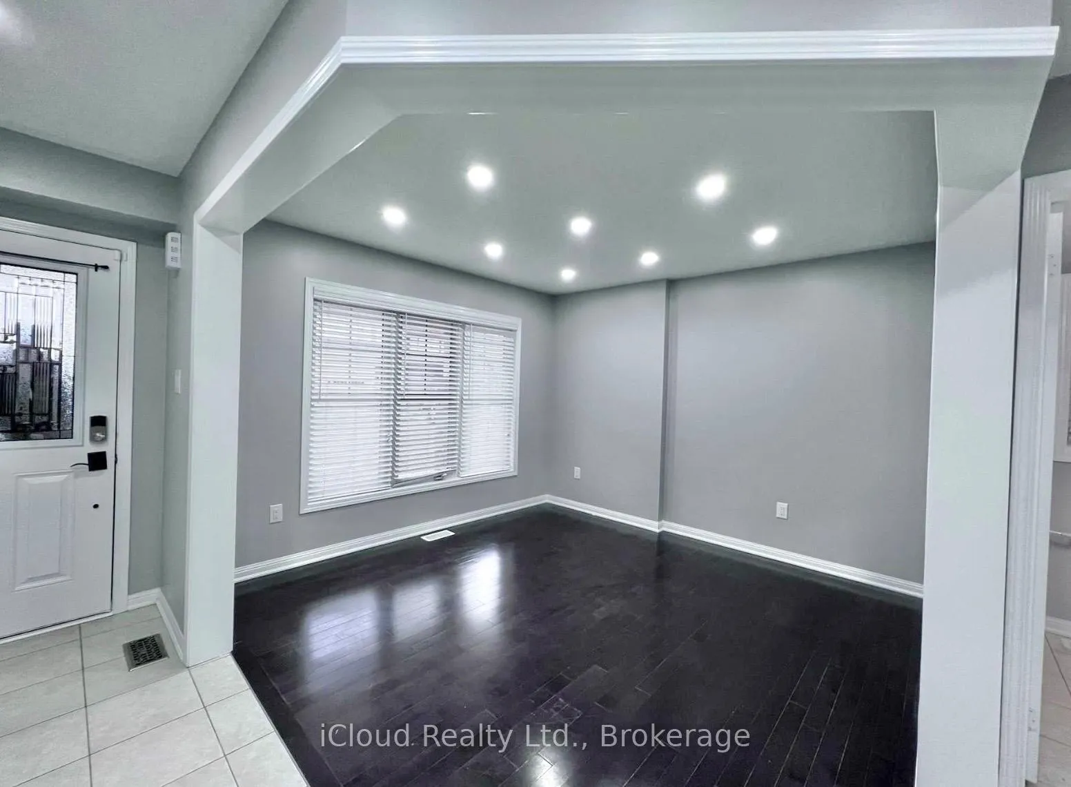 Photo 3 of 450 Pozbou Crescent, Milton, Willmott — HOMEH