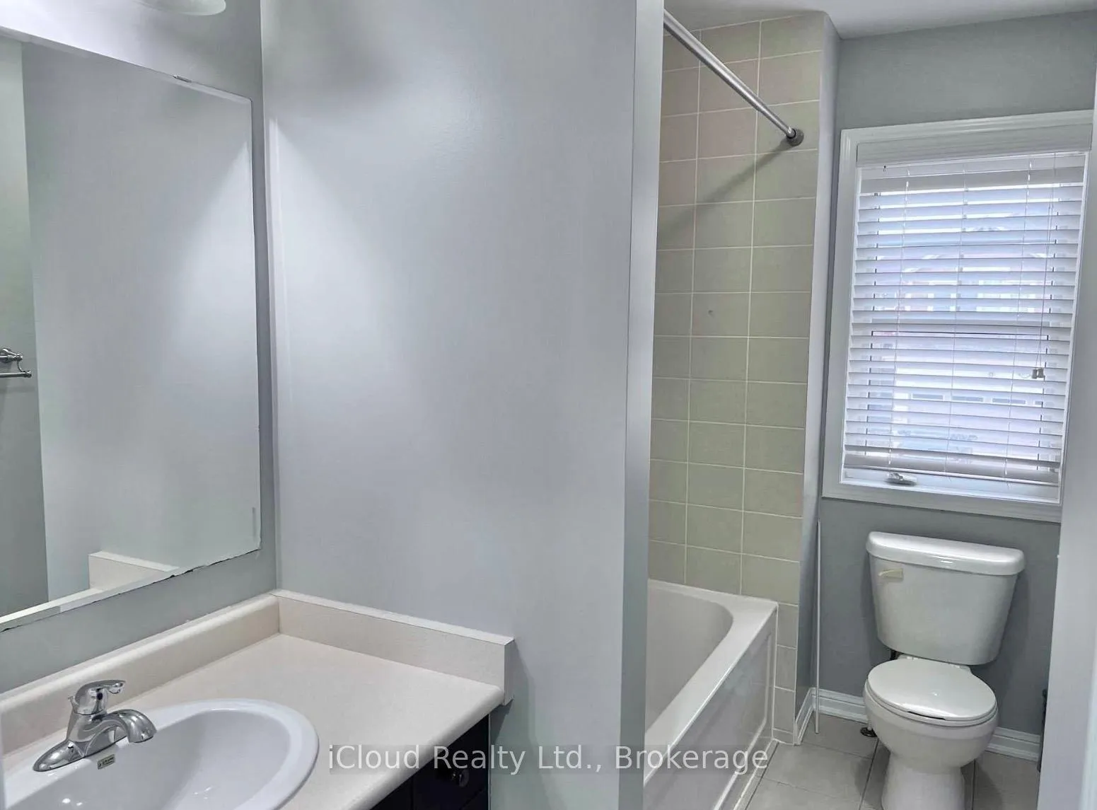 Photo 7 of 450 Pozbou Crescent, Milton, Willmott — HOMEH