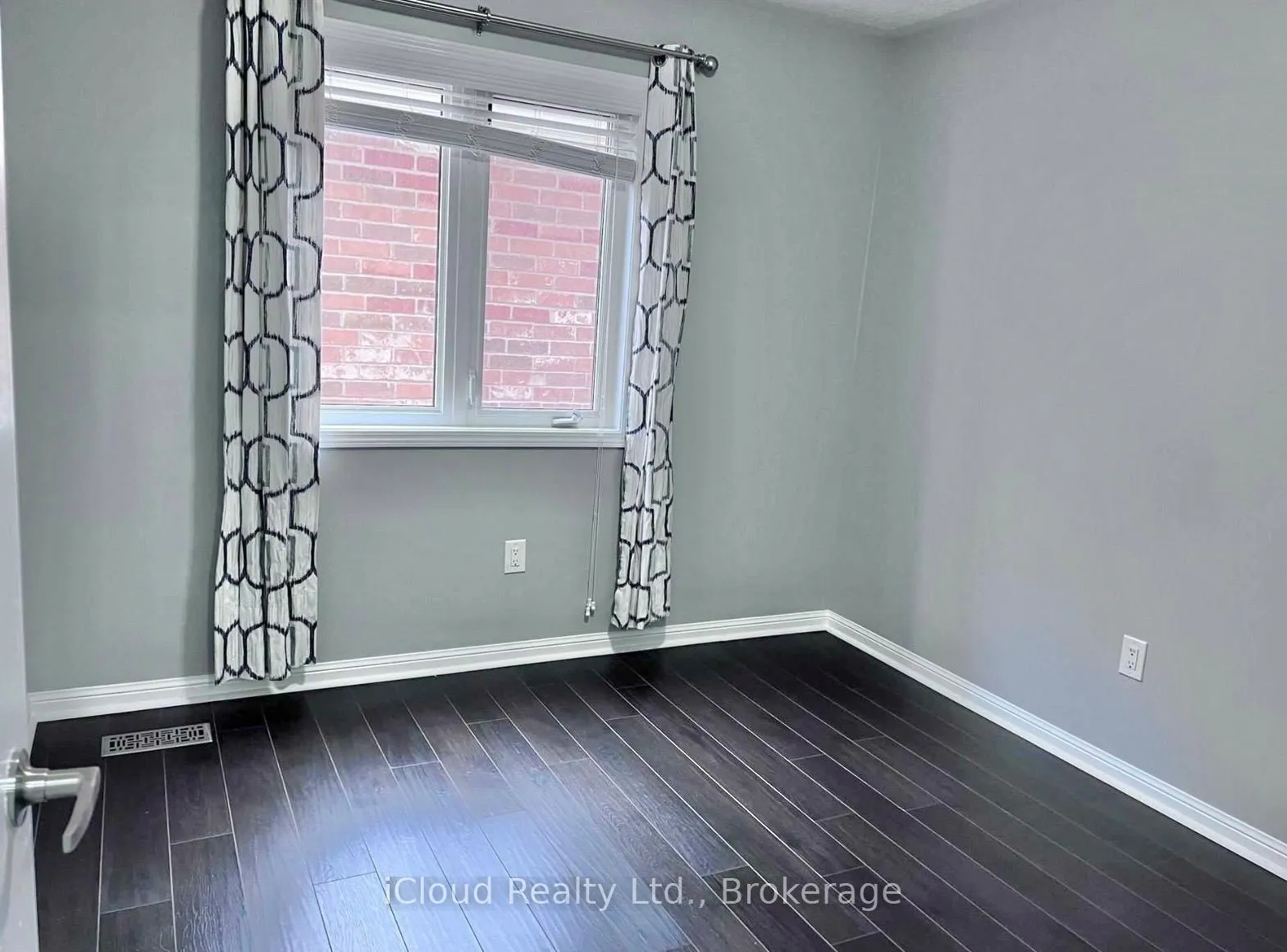 Photo 12 of 450 Pozbou Crescent, Milton, Willmott — HOMEH
