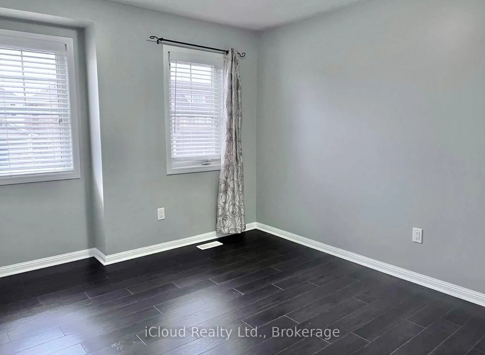 Photo 16 of 450 Pozbou Crescent, Milton, Willmott — HOMEH