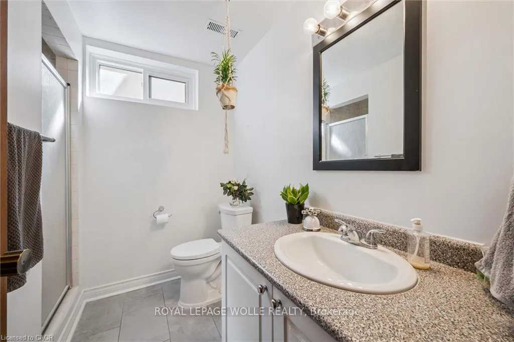 Photo 23 of 582 Skylark Road, Waterloo — HOMEH
